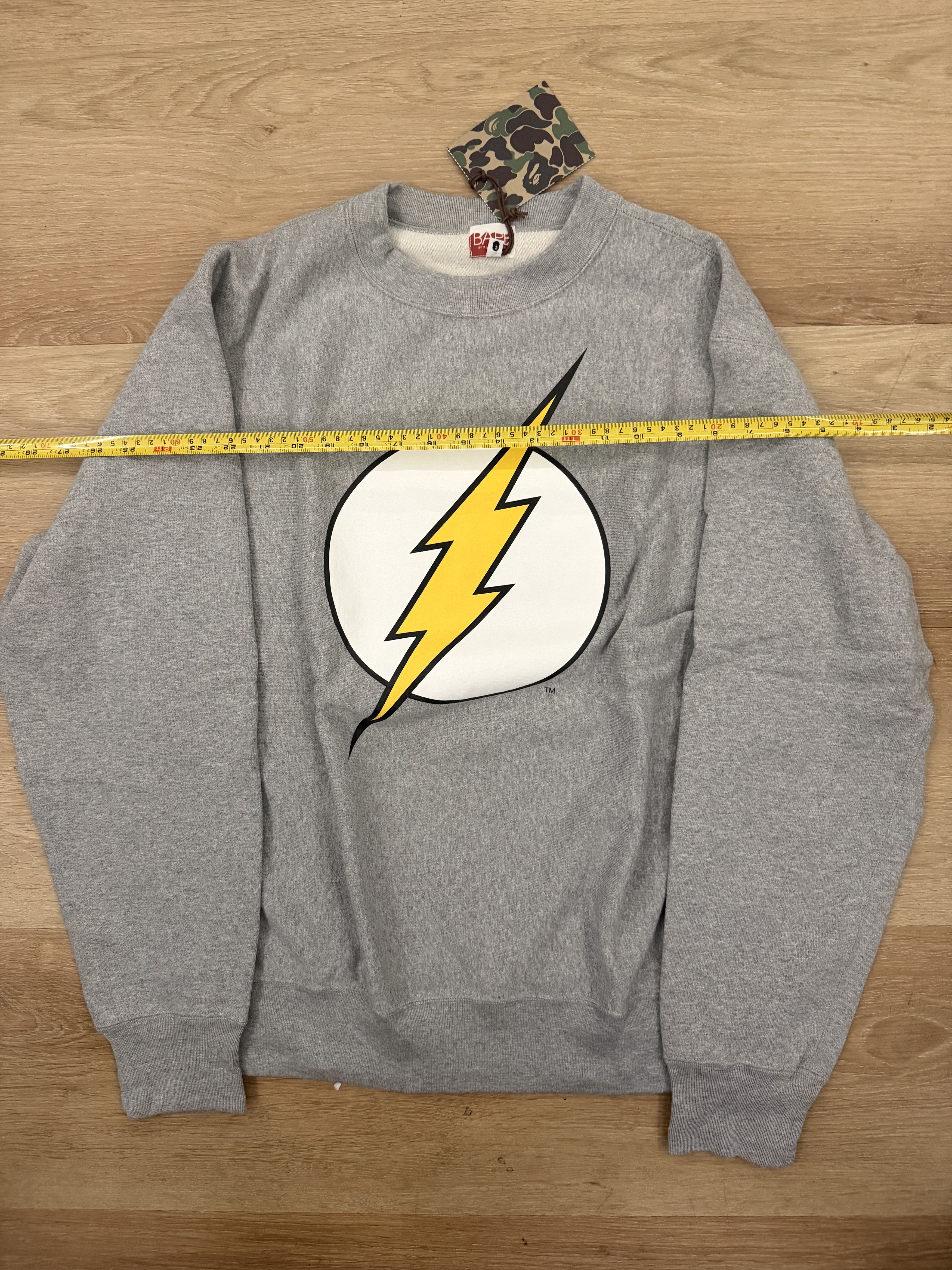 Bape × DC Comics BAPE BAPESTA MILO THUNDER CREWNECK GRAY Size US M / EU 48-50 / 2 - 3 Thumbnail