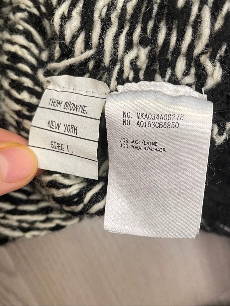 Thom Browne Thom browne Black and white four-striped whale pattern roun Size US S / EU 44-46 / 1 - 6 Thumbnail