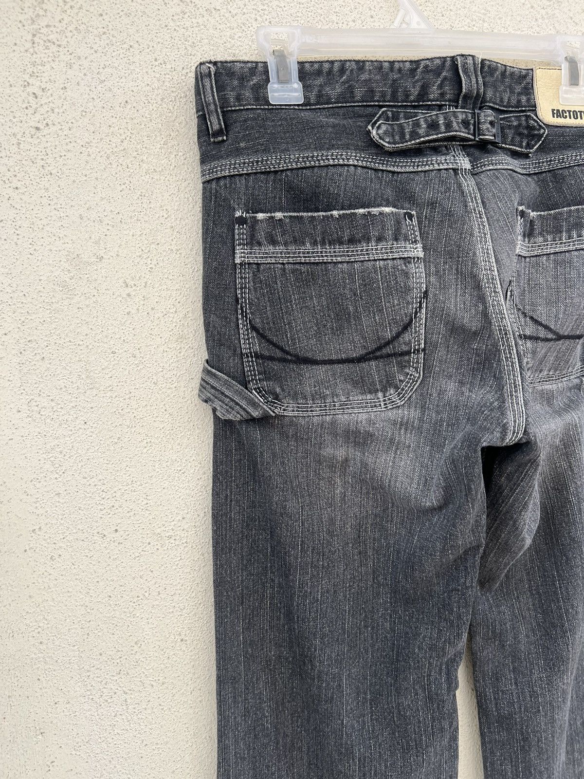 FACTOTUM Vintage Factotum Japan Distressed Fade Denim Work Pant Size US 30 / EU 46 - 17 Thumbnail