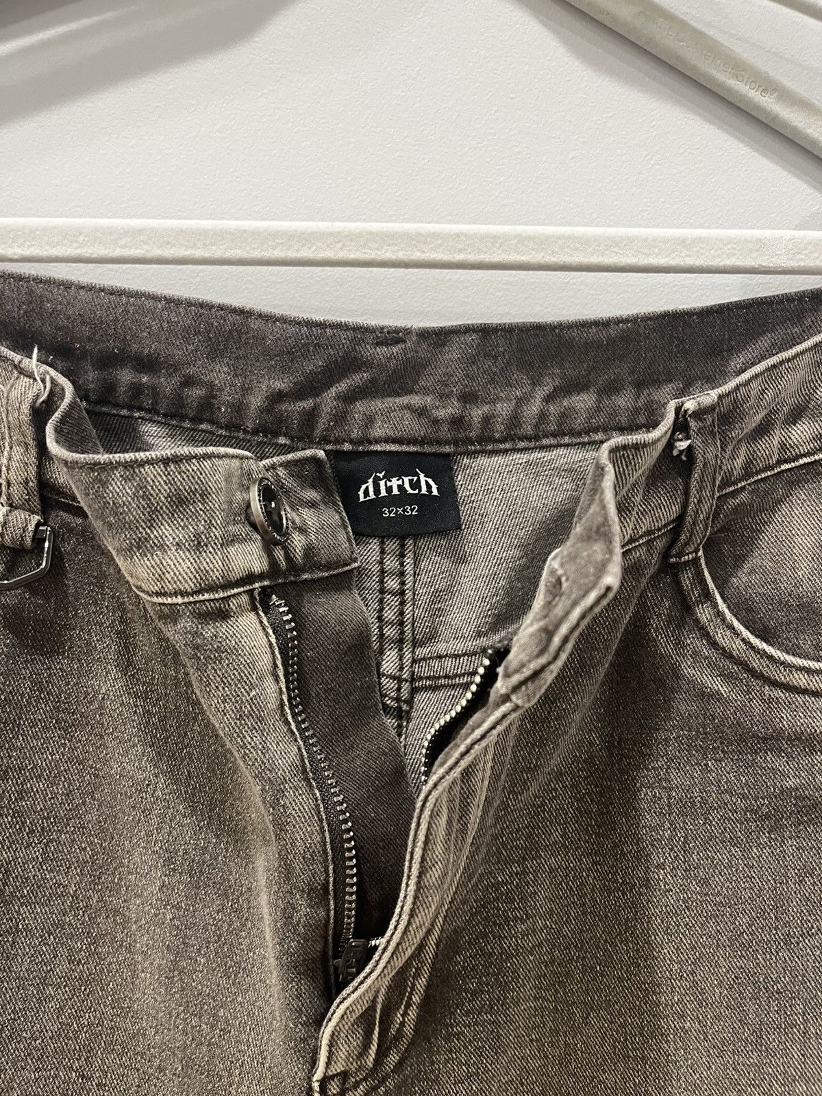 Other ditch la baggy brown jeans Size US 32 / EU 48 - 2 Thumbnail