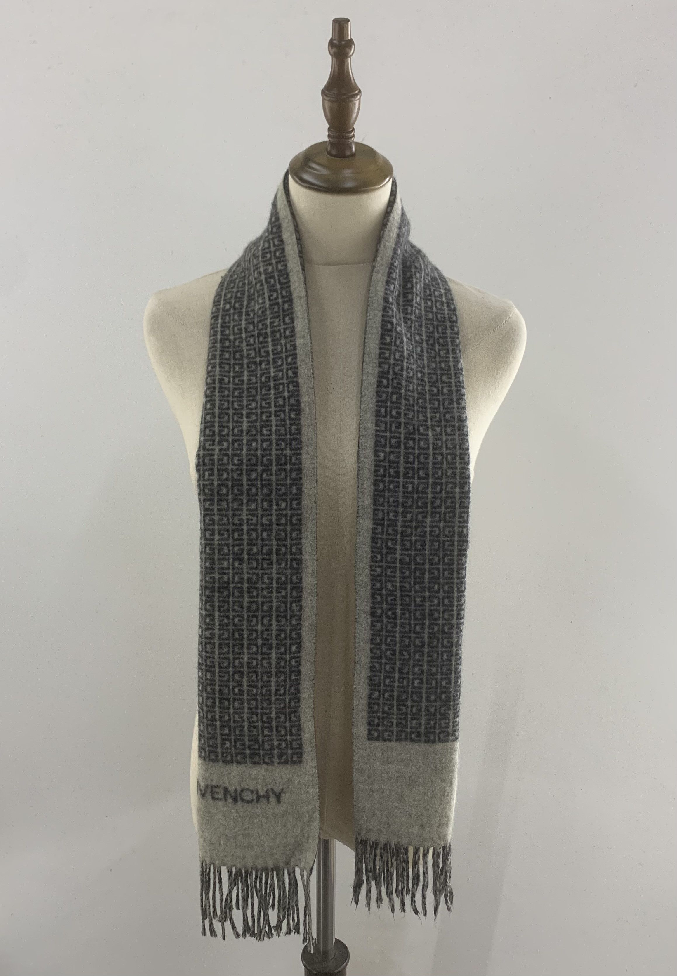 Givenchy Givenchy Scarf Wool Muffler Neck Wrap BL9237 Size ONE SIZE - 1 Thumbnail