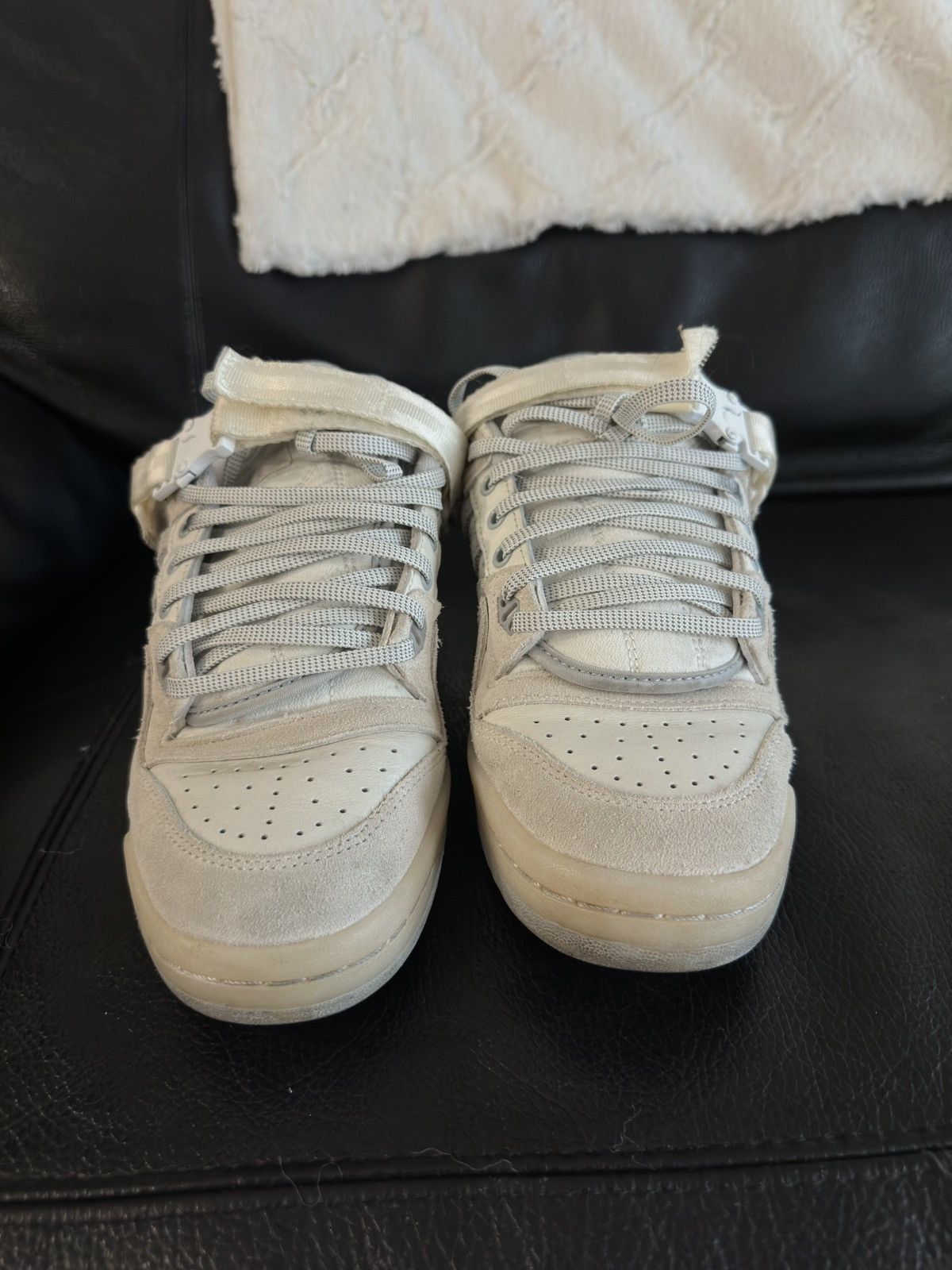 Adidas ADIDAS BAD BUNNY FORUM WHITE Size US 6 / IT 36 - 6 Thumbnail