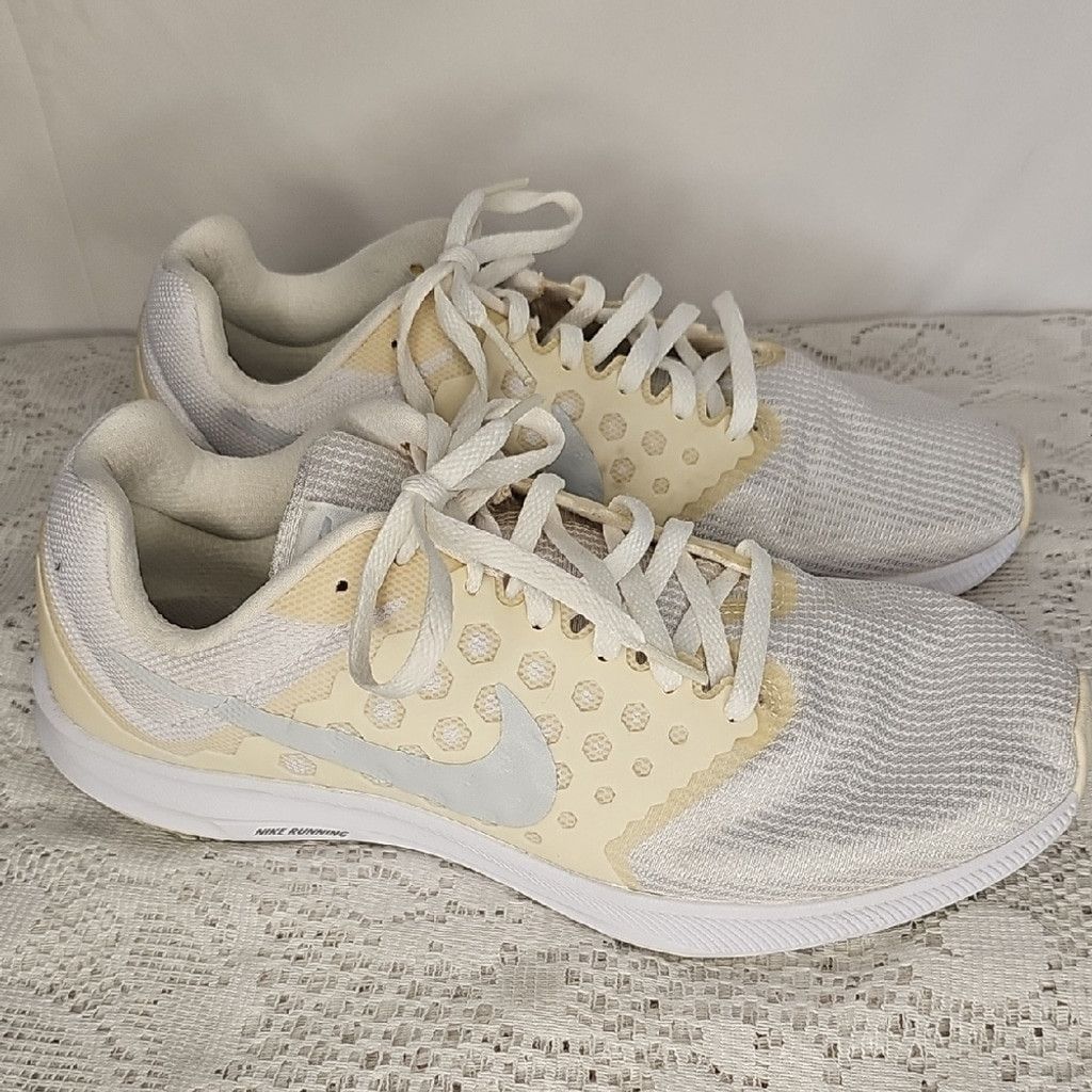 Nike Nike Downshifter Running White Up Tennis Shoes Sz 9.5 Size US 9.5 / IT 39.5 - 2 Thumbnail