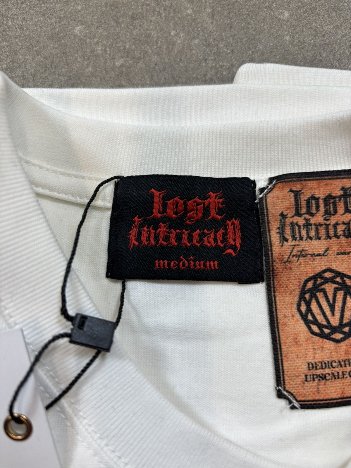 LOST INTRICACY Lost Intricacy Front Page Mag Shirt, White Size US M / EU 48-50 / 2 - 10 Thumbnail