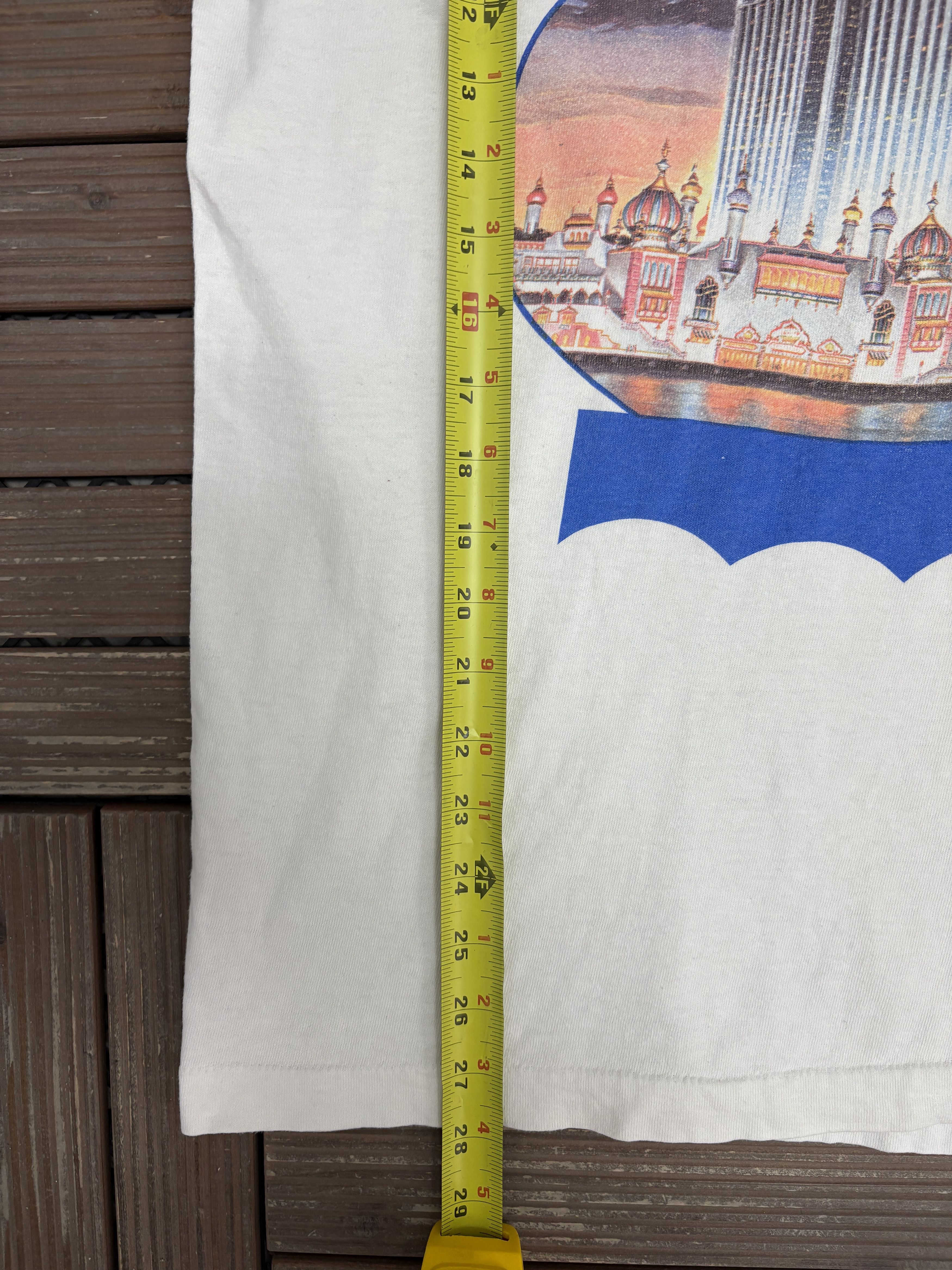 Vintage Trump Taj Mahal Casino & Resort Vintage White Tee Size US L / EU 52-54 / 3 - 8 Thumbnail