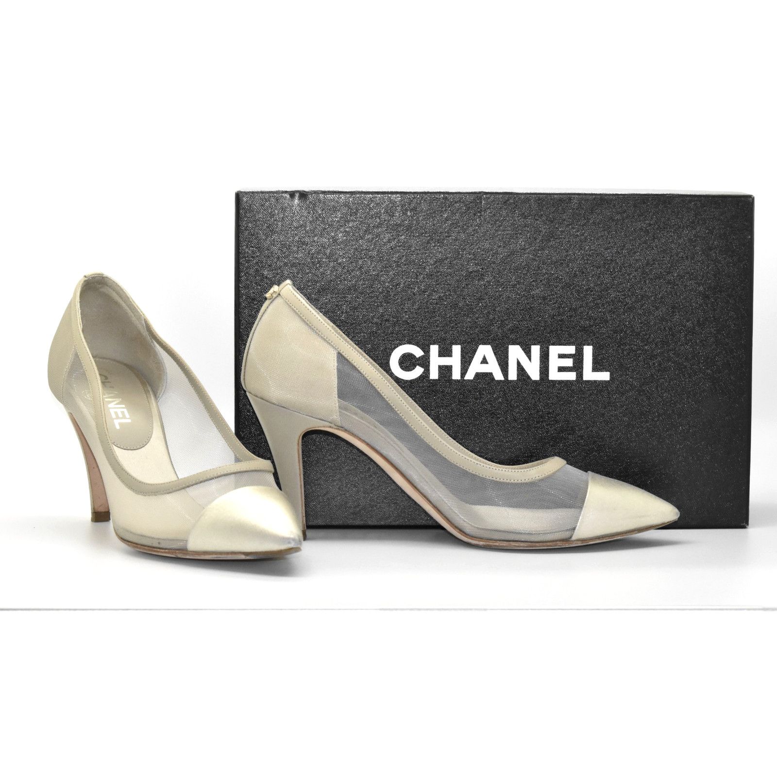 Chanel CHANEL Mesh & Leather Gold Cap Toe Back CC Logo Pump Sz 37C Size US 6.5 / IT 36.5 - 1 Thumbnail