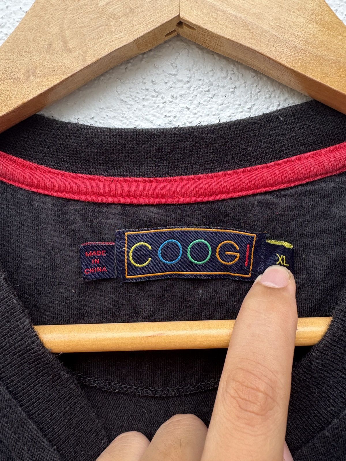 Coogi Vintage 1990s Embroidered Coogi Big Logo Size US XL / EU 56 / 4 - 4 Thumbnail