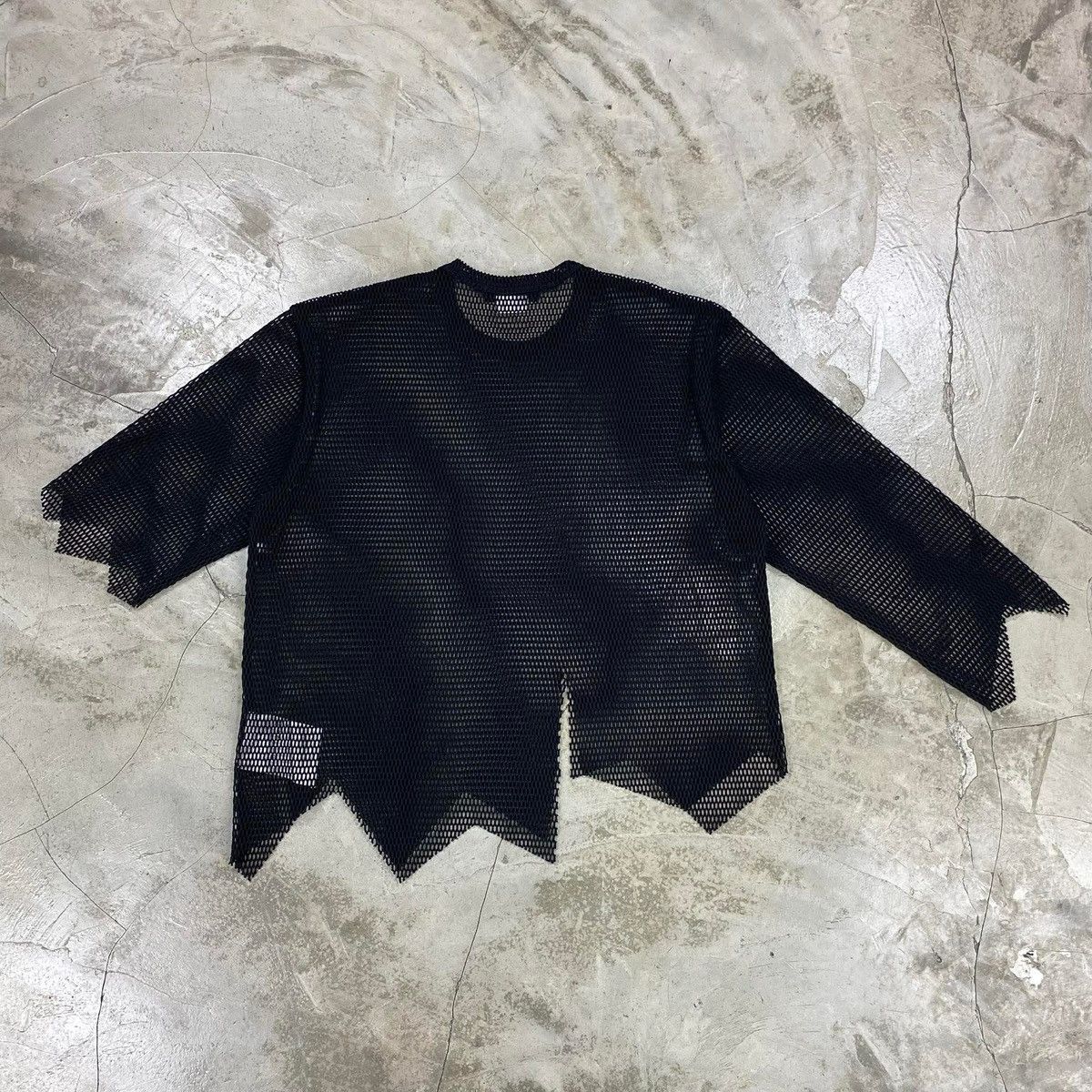 Comme des Garcons Black SS2023 Mesh Jagged Hem Top Size US S / EU 44-46 / 1 - 9 Thumbnail