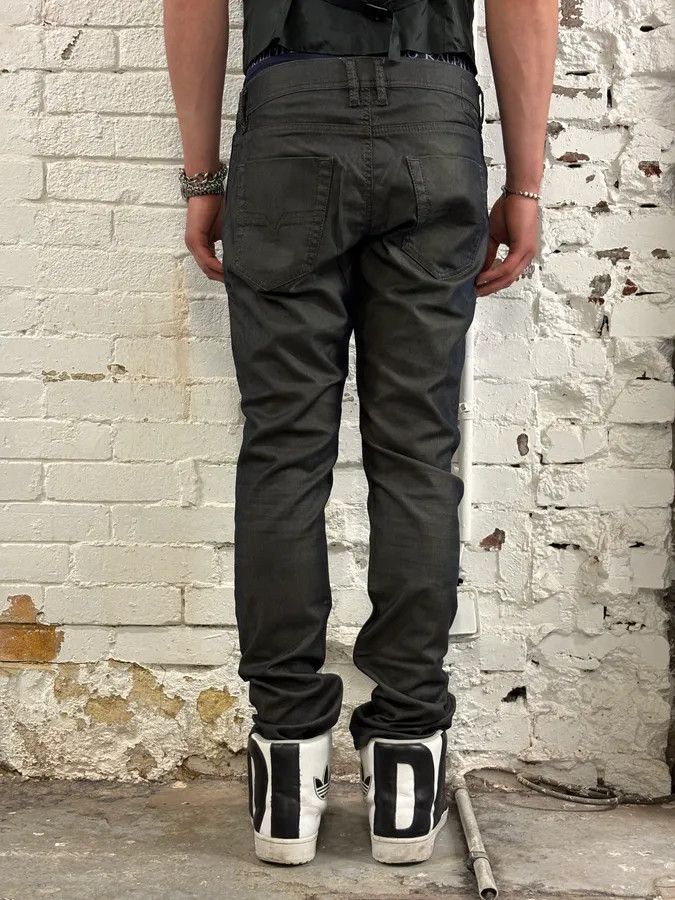 Diesel 2000s Diesel Avant-Garde Grey Slim Jeans Size US 32 / EU 48 - 4 Thumbnail