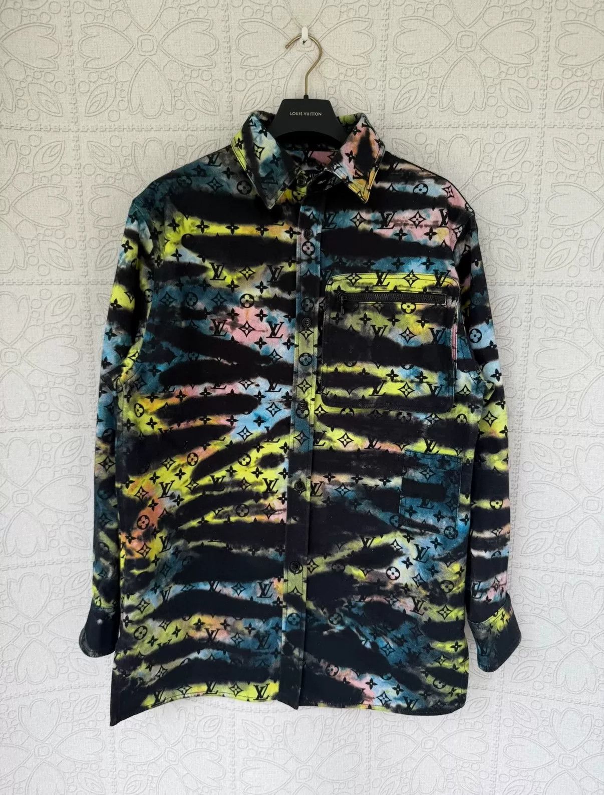 Louis Vuitton louis vuitton neon patterned denim jacket Size US L / EU 52-54 / 3 - 1 Thumbnail