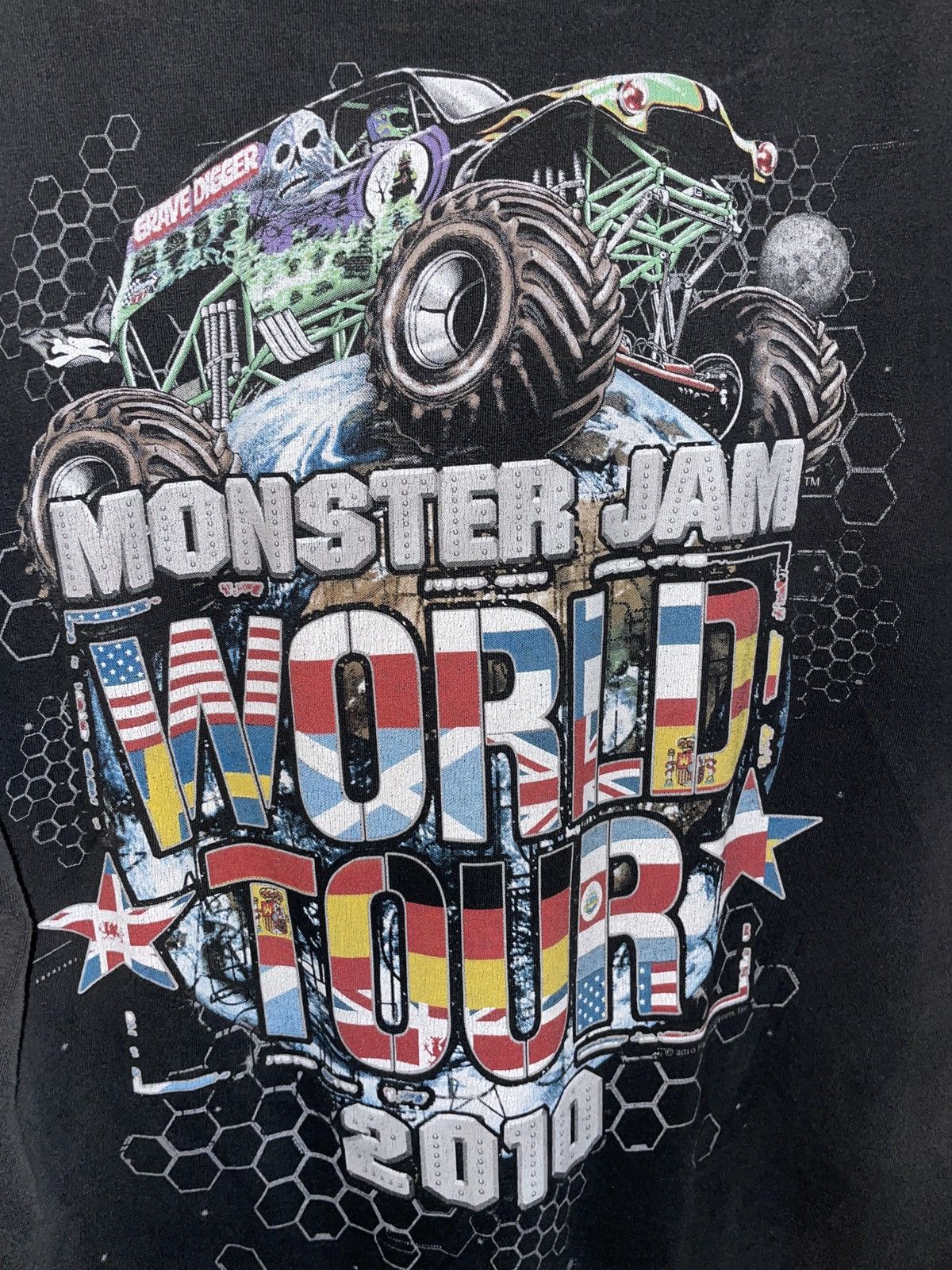Vintage Vintage Monster Jam 2010 World Tour tee rare Size US L / EU 52-54 / 3 - 4 Thumbnail