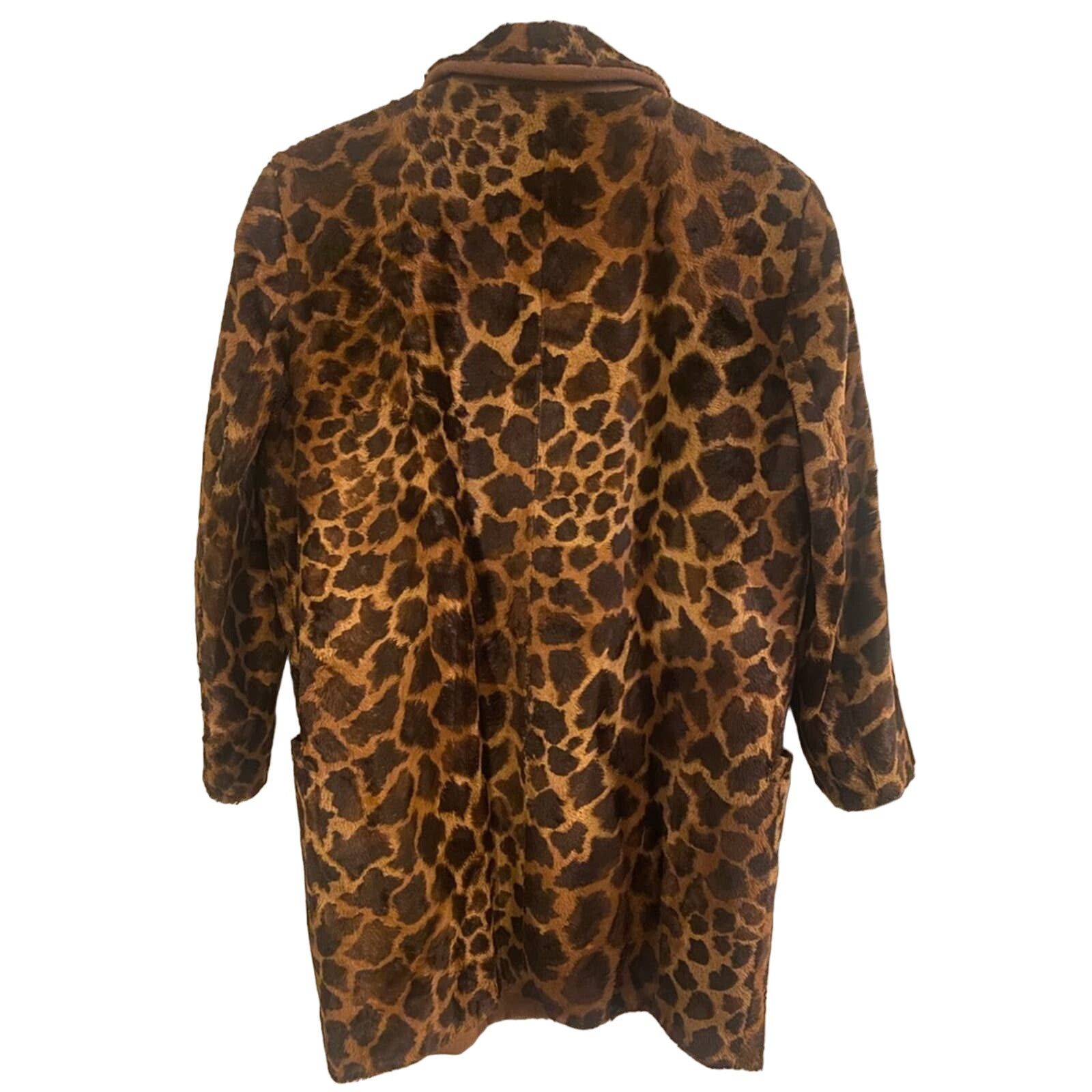 Versace Vintage Versace Isolate Faux Fur Leopard Coat SZ. 40 Size S / US 4 / IT 40 - 7 Thumbnail