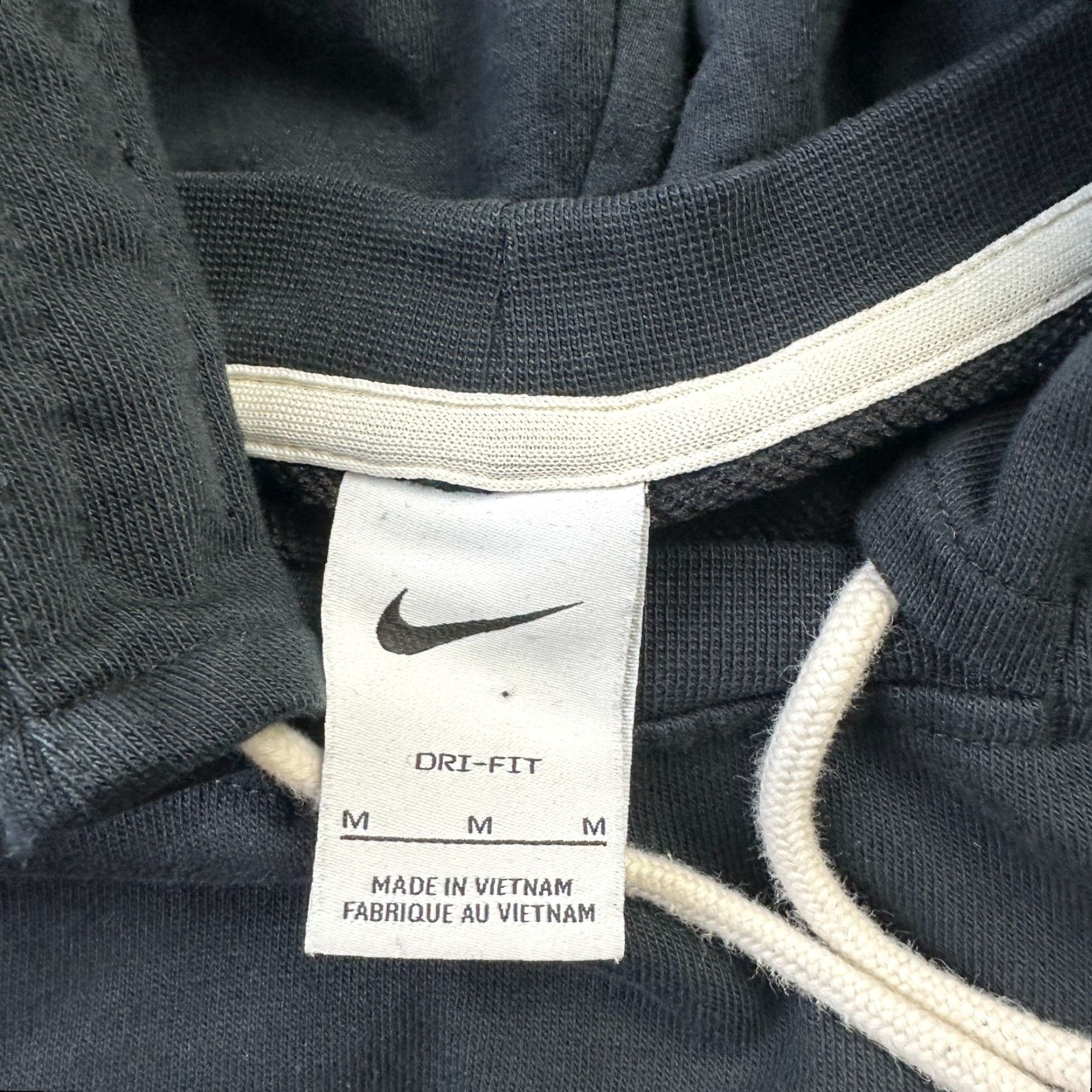 Nike Nike Hoodie Mens Medium Standard Issue Pullover Dri Fit Sweatshirt Basketball Size US M / EU 48-50 / 2 - 6 Thumbnail