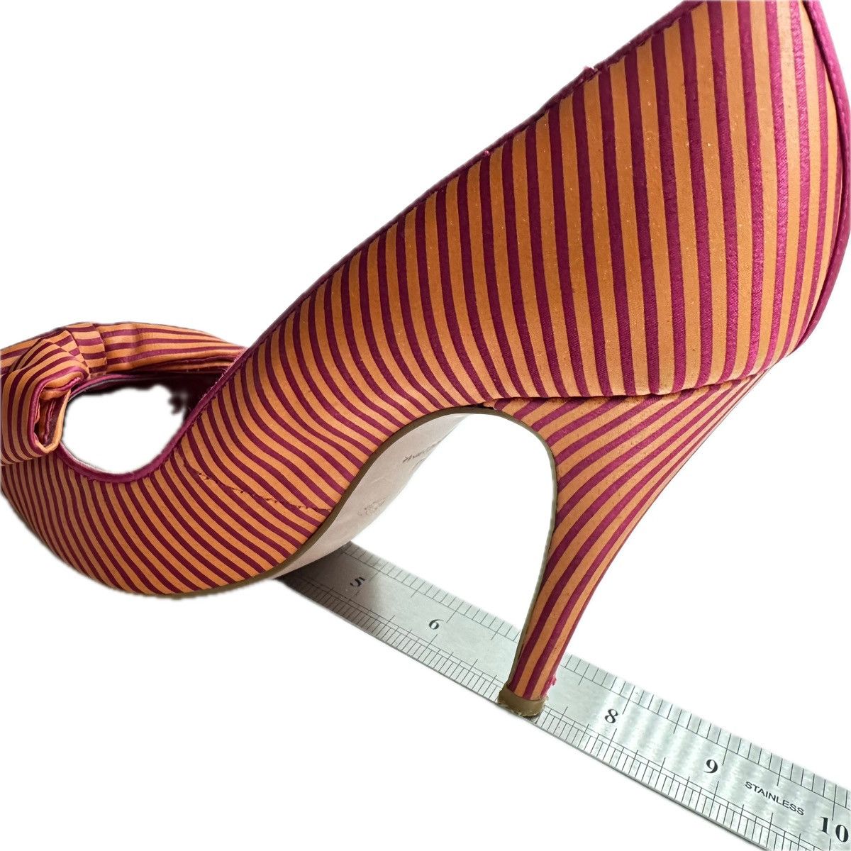 Kurt Geiger Kurt Geiger Gold Striped Satin Heels Statement Bow 38 US 7 Size US 8 / IT 38 - 8 Thumbnail