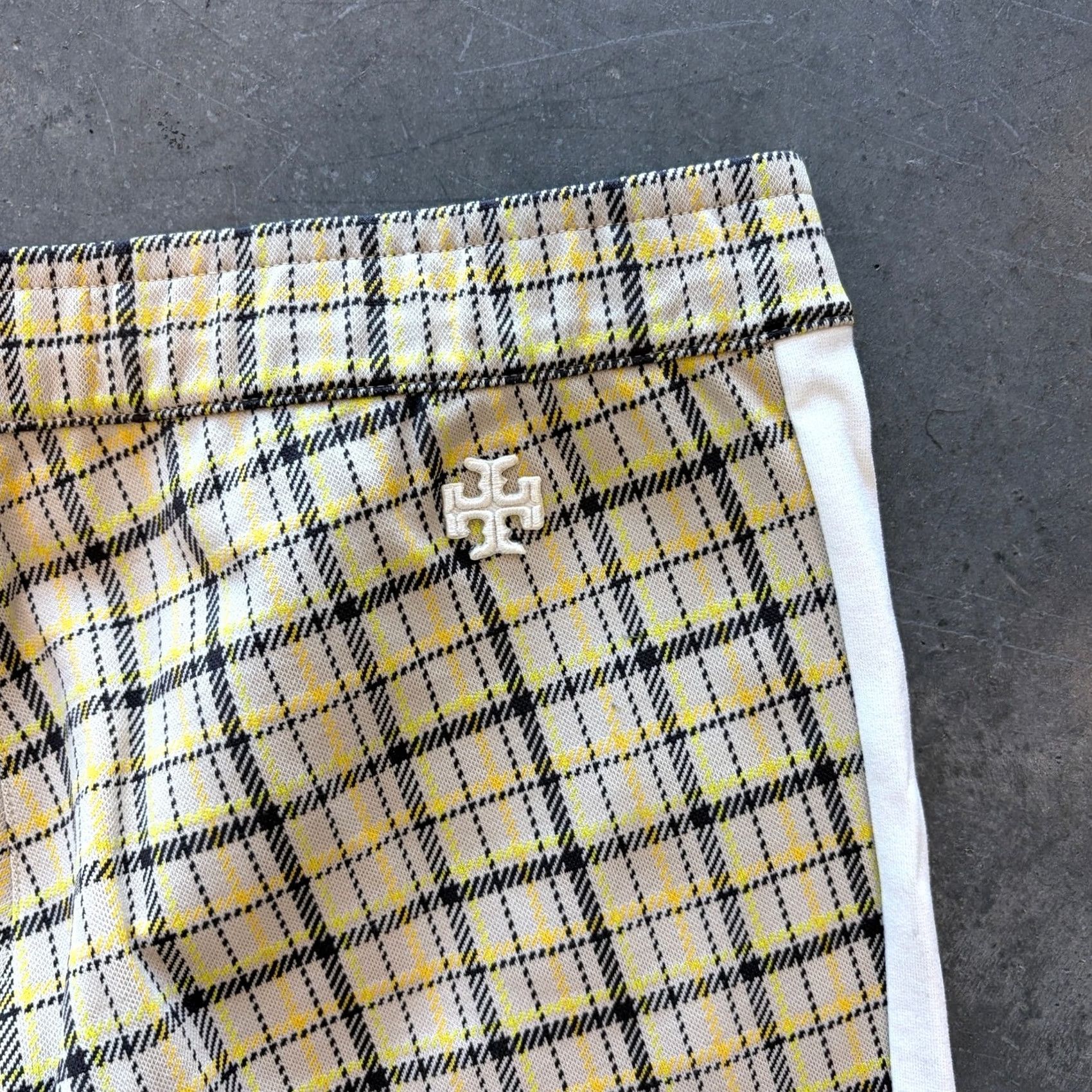 Tory Burch VINTAGE Tory Burch Plaid Yellow Women's Golf Pants Size Small Size 28" / US 6 / IT 42 - 3 Thumbnail