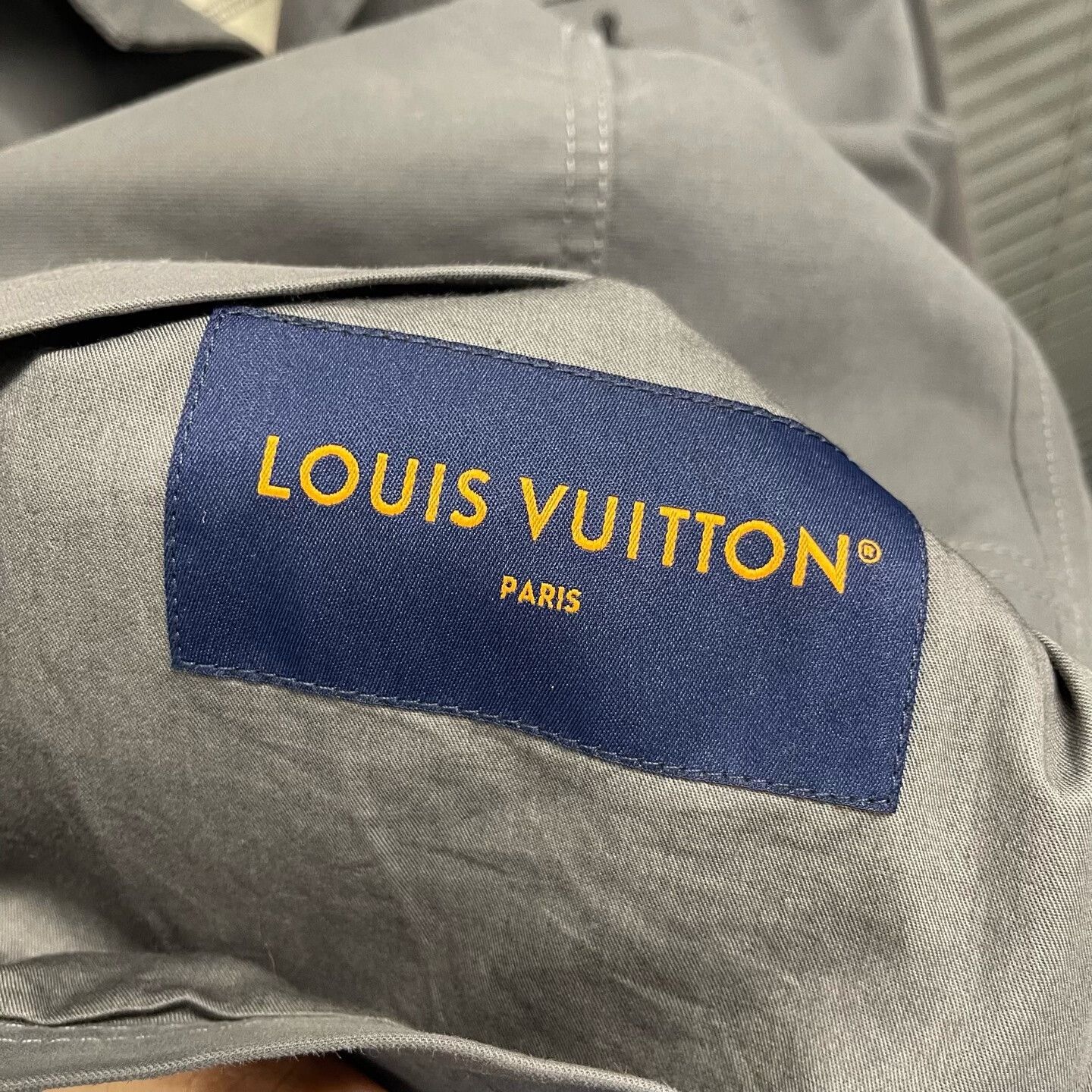 Louis Vuitton gray embroidered work jacket by louis vuitton Size US L / EU 52-54 / 3 - 3 Thumbnail