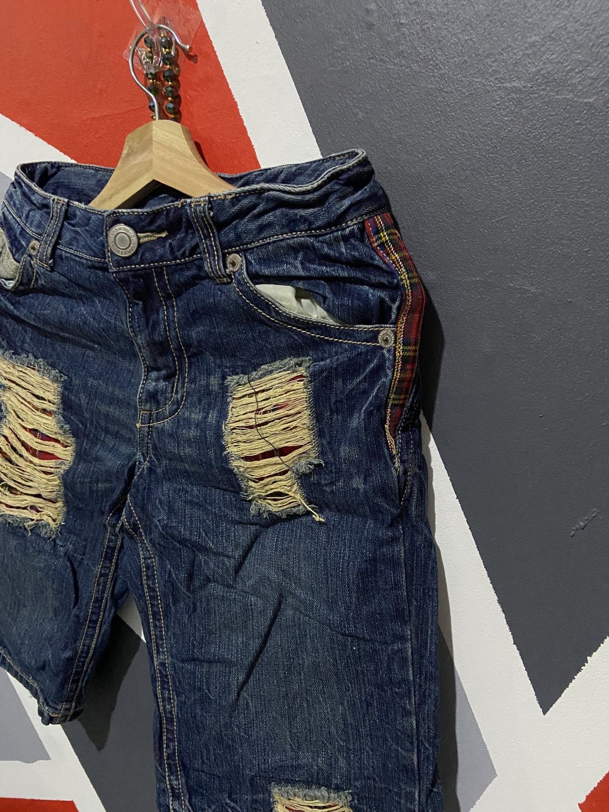 Japanese Brand Distressed Short Denim Pant Size US 28 / EU 44 - 3 Thumbnail