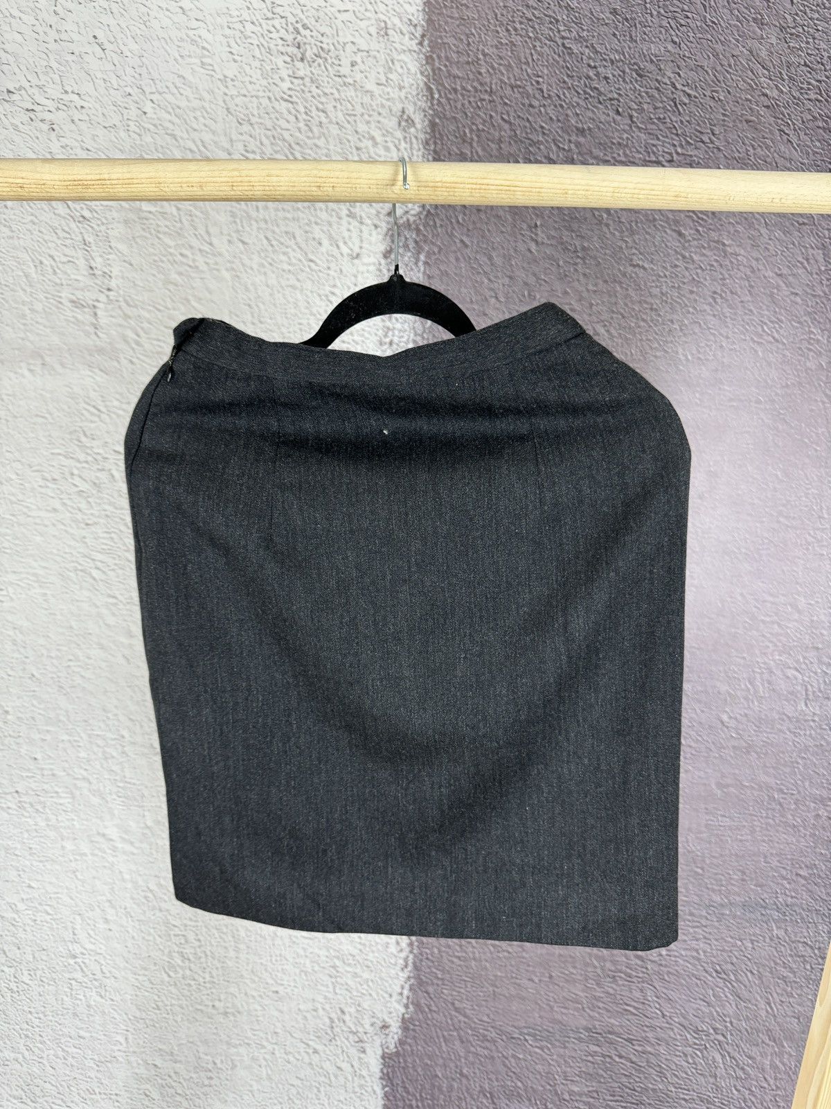 Moschino Moschino Cheap and Chic gray wool skirt suit made in Italy Size M / US 6-8 / IT 42-44 - 16 Thumbnail