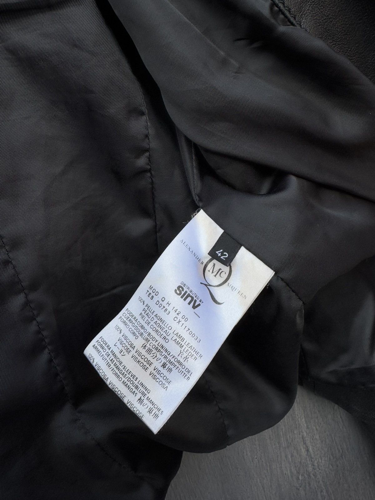 Alexander McQueen Alexander McQueen Leather Quilted Biker Jacket Size 42 Size M / US 6-8 / IT 42-44 - 15 Thumbnail