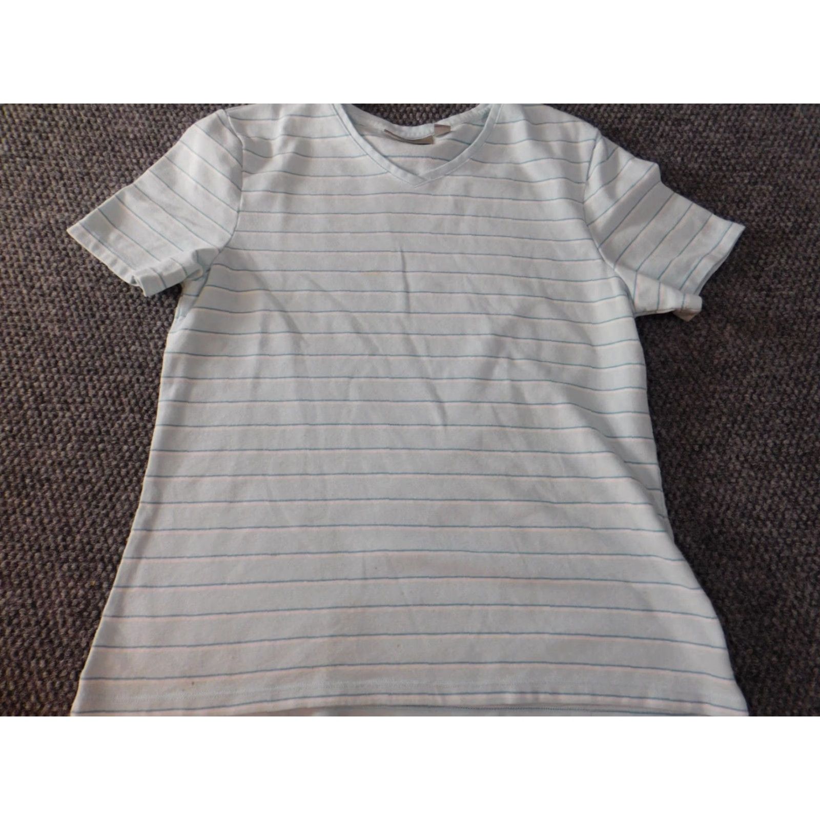 Croft & Barrow Croft & Barrow Womens Shirt M Blue Pullover Striped V-Neck Casual Blouse Cotton Rayon Button Short Sleeve Regular Fit Vintage: No Size M / US 6-8 / IT 42-44 - 2 Thumbnail