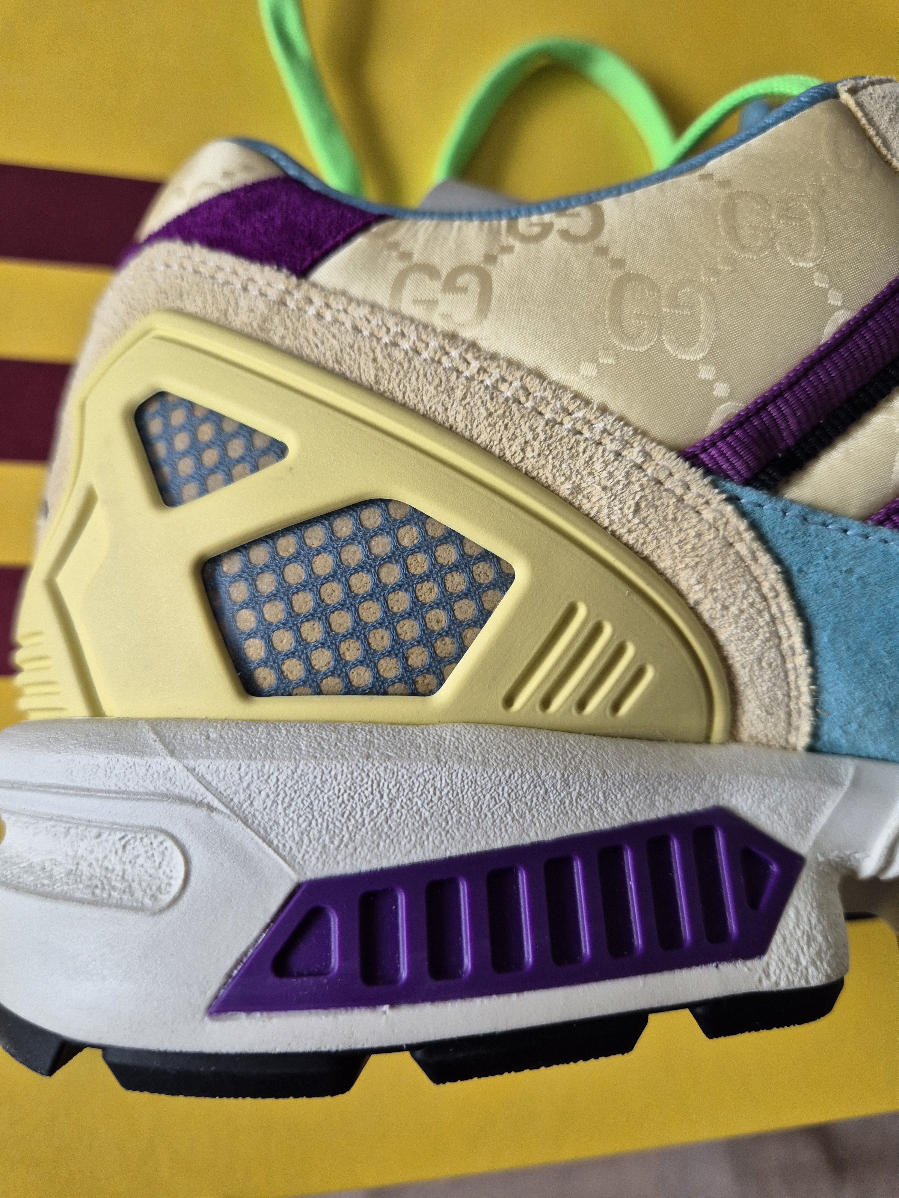 Adidas × Gucci adidas x Gucci ZX 8000 monogramme GG beige (Women's) Size US 10 / IT 40 - 5 Thumbnail