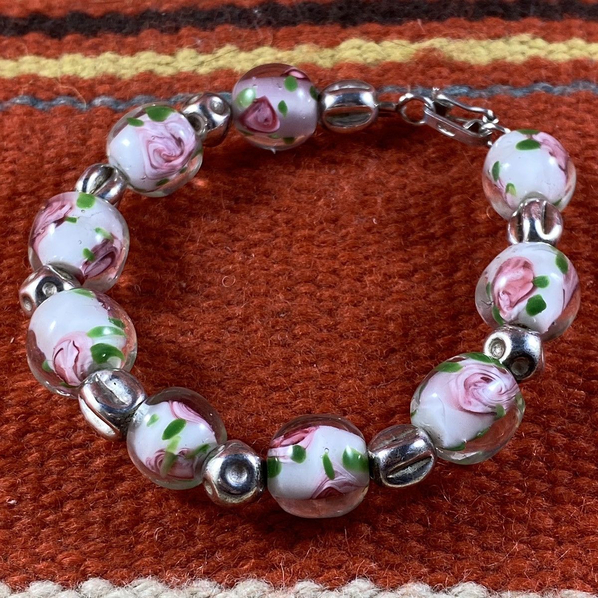 Vintage Vtg Rose Lampwork Sterling Silver Chunky Beaded Bracelet Size ONE SIZE - 1 Thumbnail