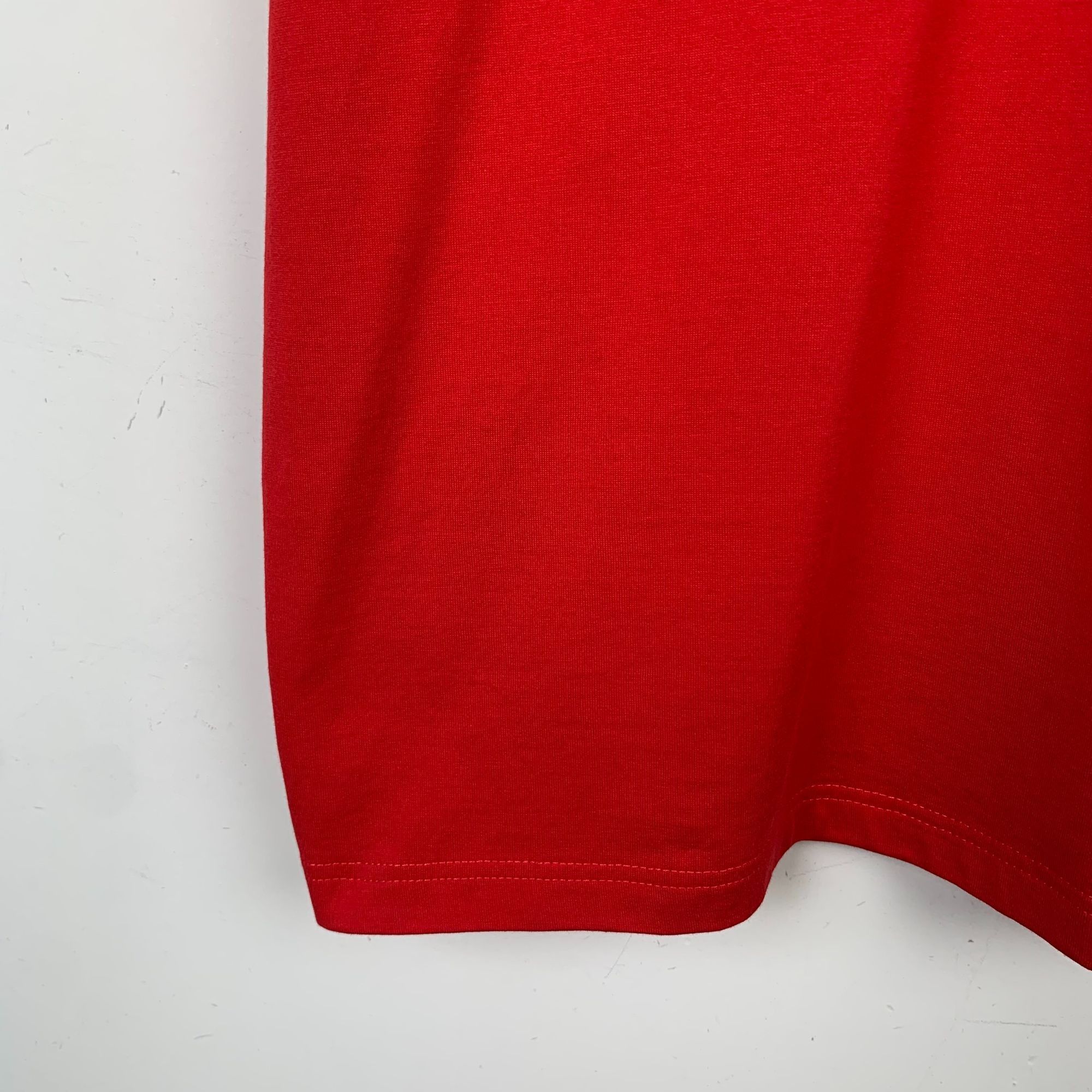 Burberry Burberry Red Deer Print Cotton Crewneck T-Shirt (Size S) Size S / US 4 / IT 40 - 5 Thumbnail