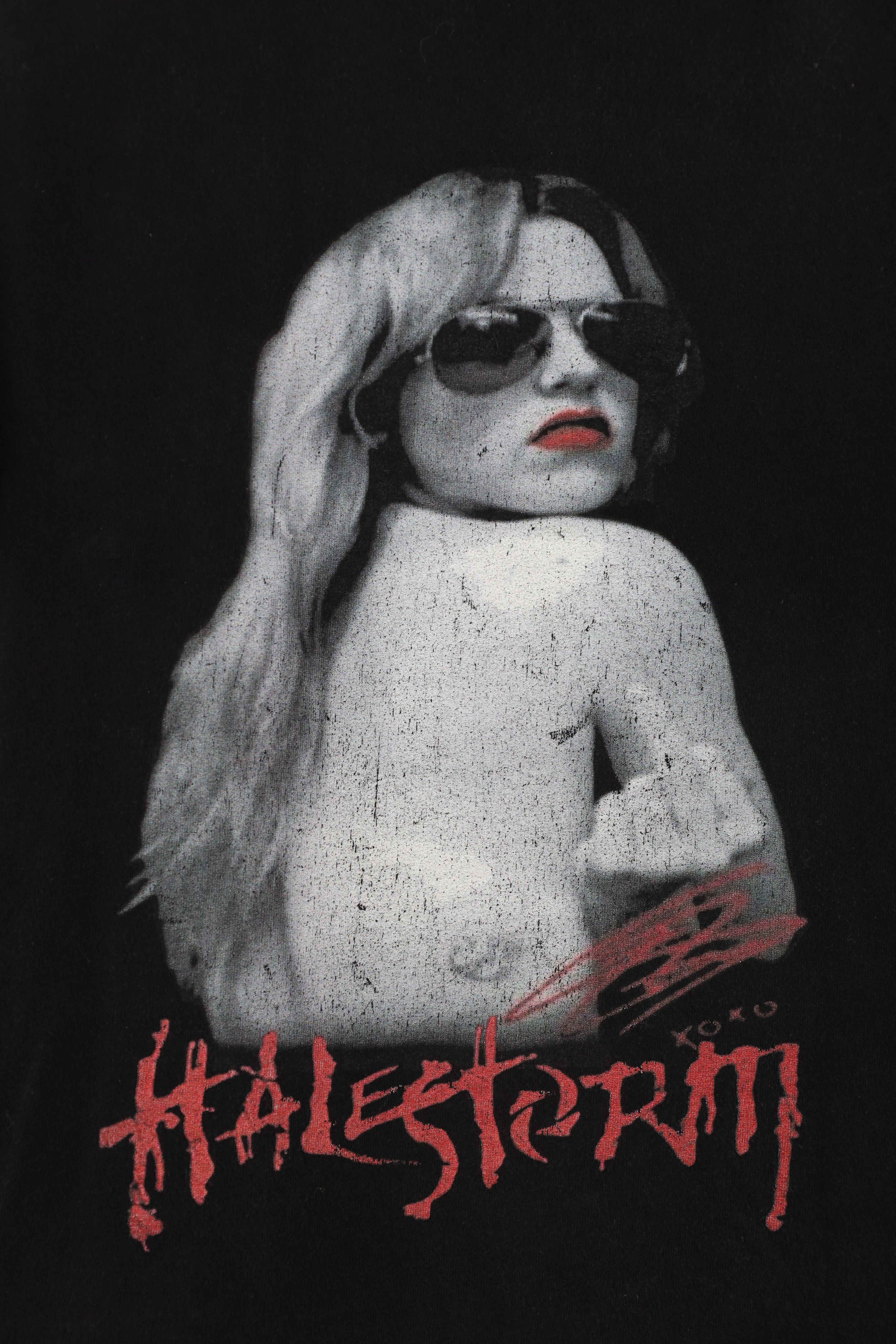Vintage Vintage Streetwear Spell Out Halestorm Band T-Shirt Black Size US L / EU 52-54 / 3 - 4 Thumbnail