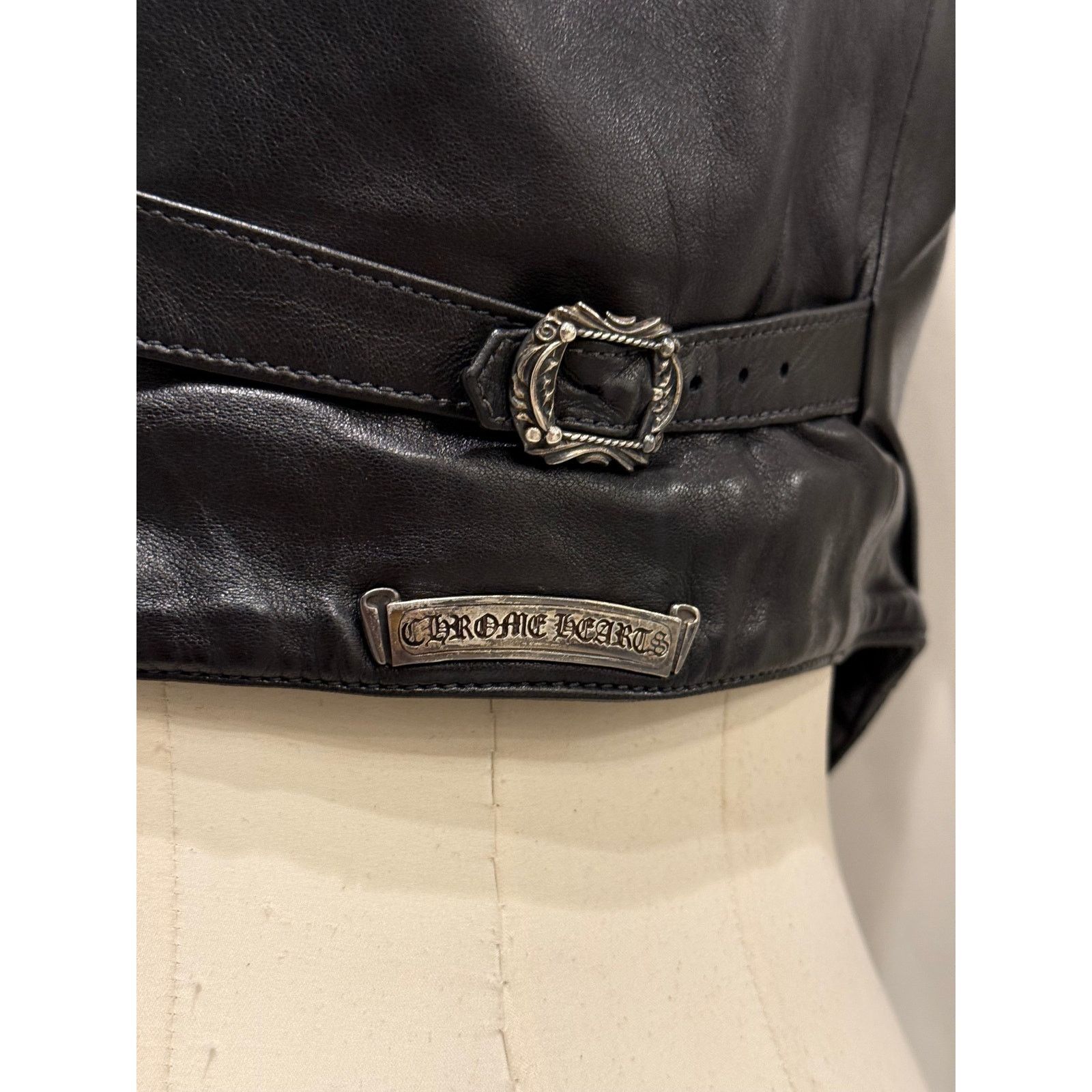 Chrome Hearts 1990s Chrome Hearts leather vest Size M / US 6-8 / IT 42-44 - 9 Thumbnail