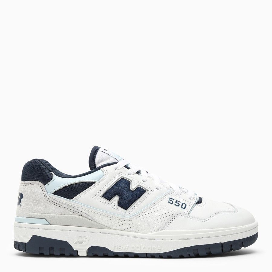 o1d2blof0424 Low-Top Sneakers in White & Blue