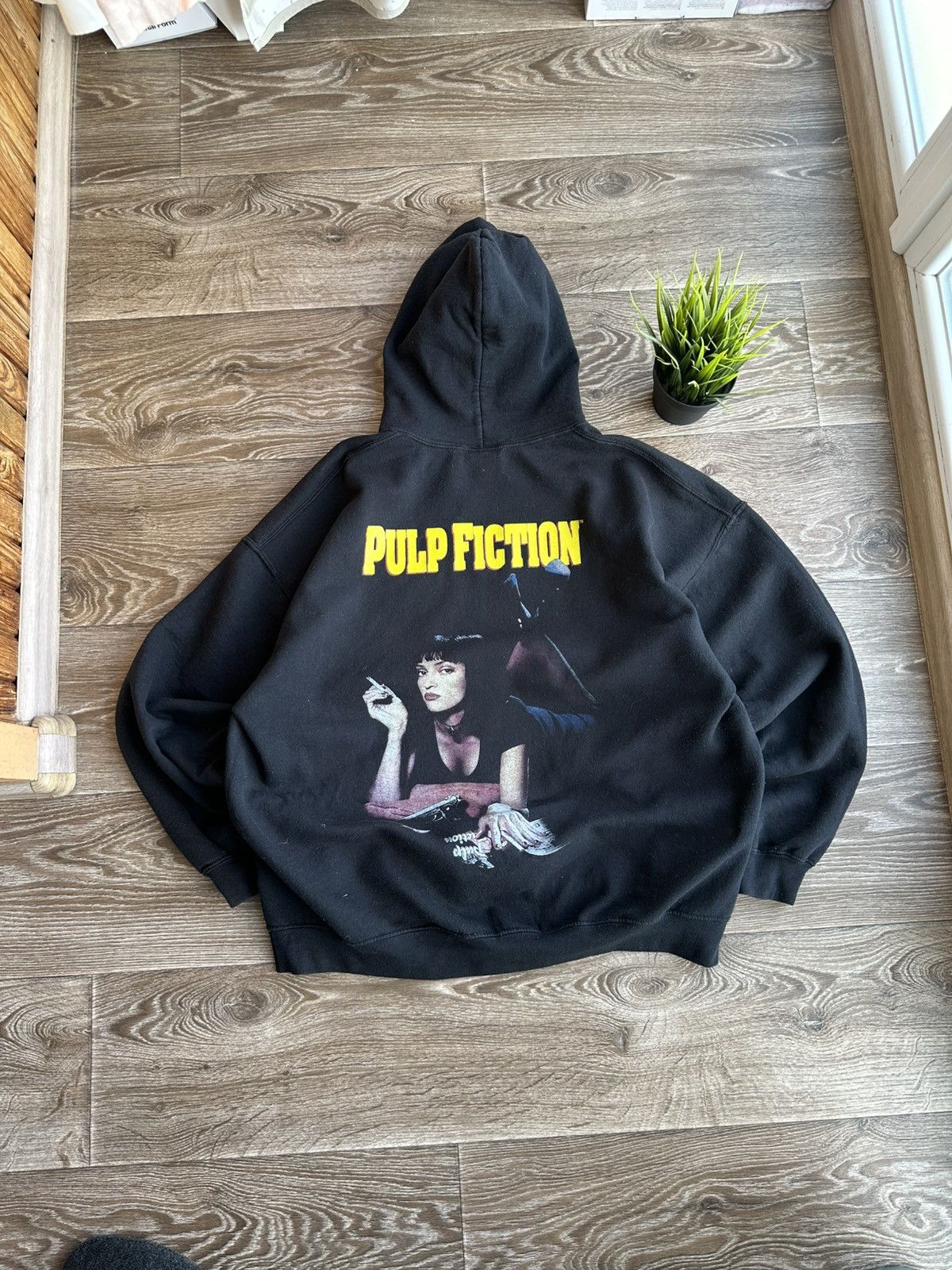 Vintage 🔥 Pulp Fiction Mia Wallace Tarantino Movie Hoodie Sweatshirt Size US M / EU 48-50 / 2 - 1 Thumbnail