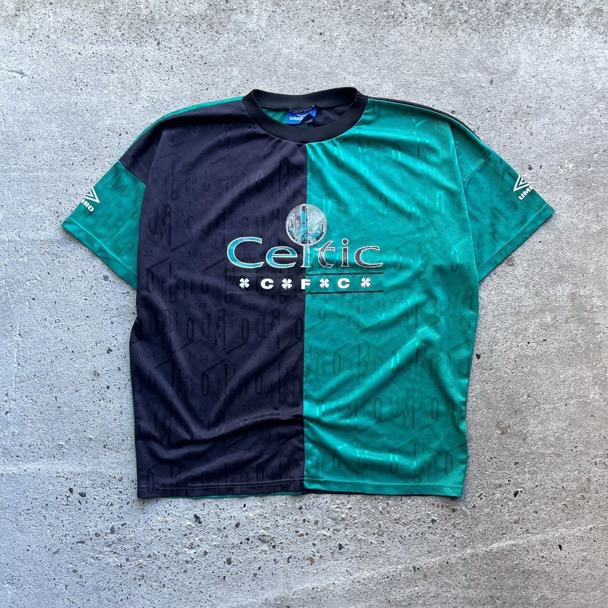 Umbro Umbro Celtic 1993/94 football soccer jersey Size US XL / EU 56 / 4 - 1 Thumbnail