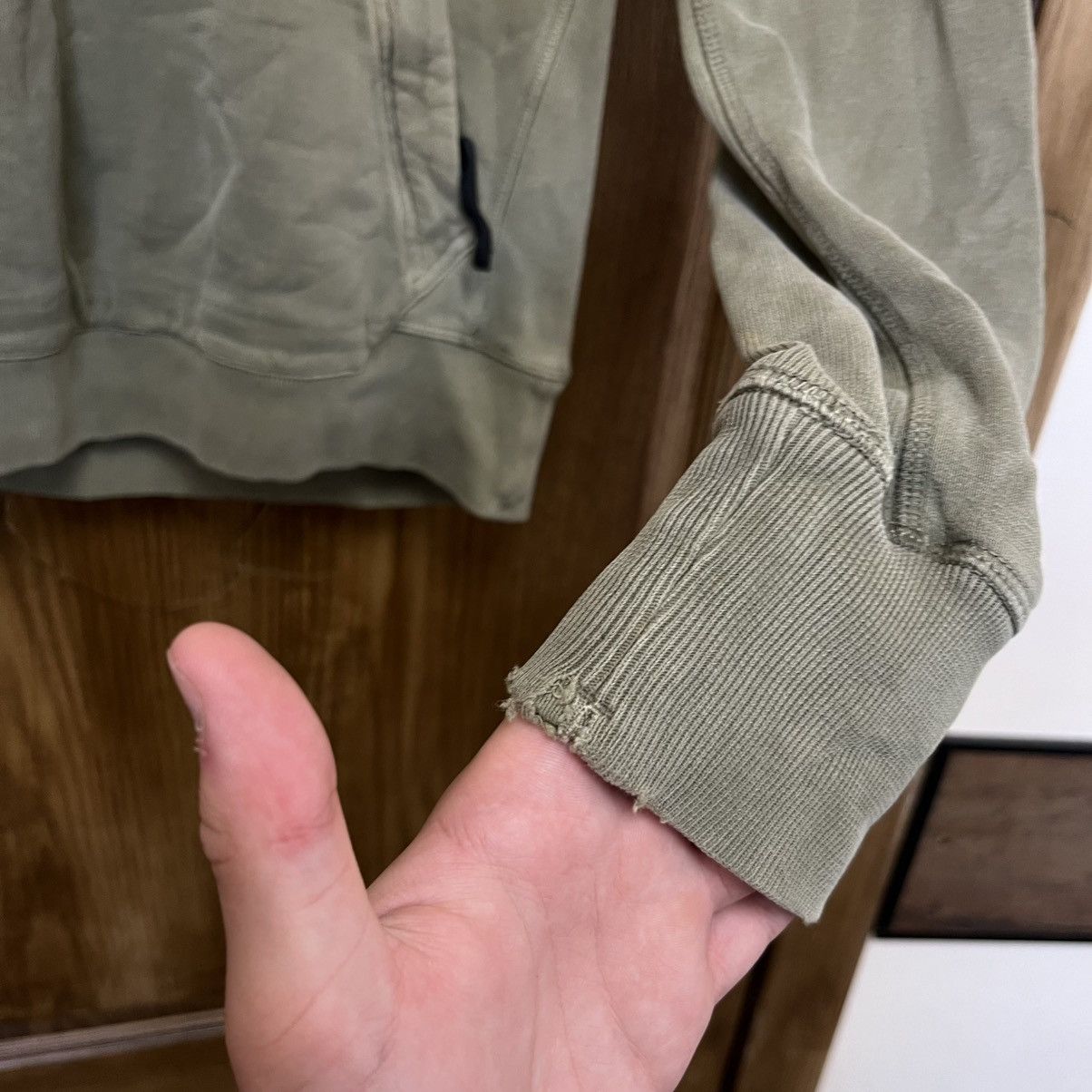 Stone Island Stone Island Hoodie Size US S / EU 44-46 / 1 - 8 Thumbnail