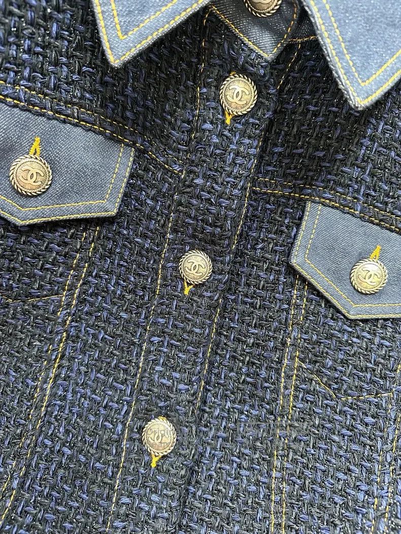 Chanel Chanel 18P dark blue fine glitter thick tweed denim two-p Size M / US 6-8 / IT 42-44 - 4 Thumbnail