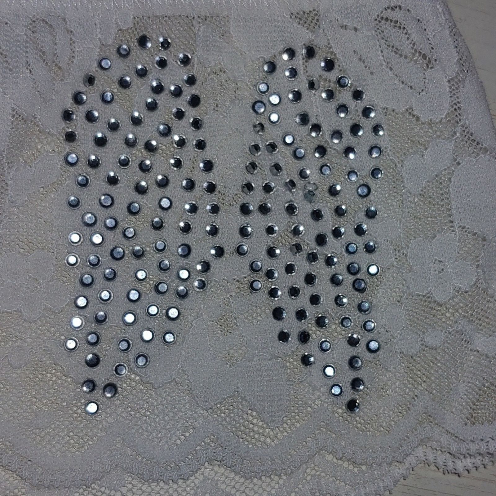 Victoria's Secret Victoria’s Secret Dream Angels White Lace Thong Rhinestones Size ONE SIZE - 3 Thumbnail