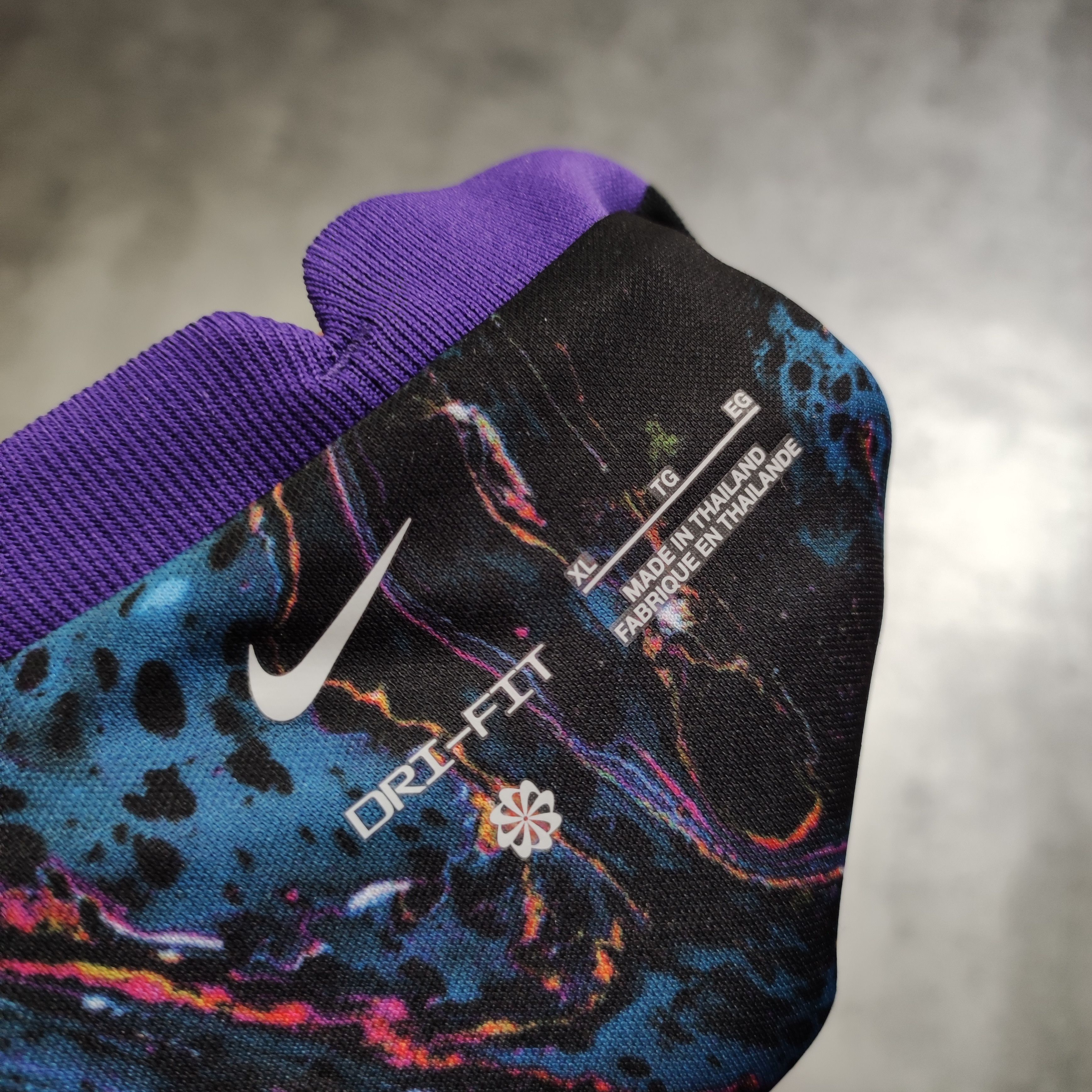 Designer × Nike RARE Football Nike x Tottenham London Away 2021 Jersey Size US XL / EU 56 / 4 - 7 Thumbnail