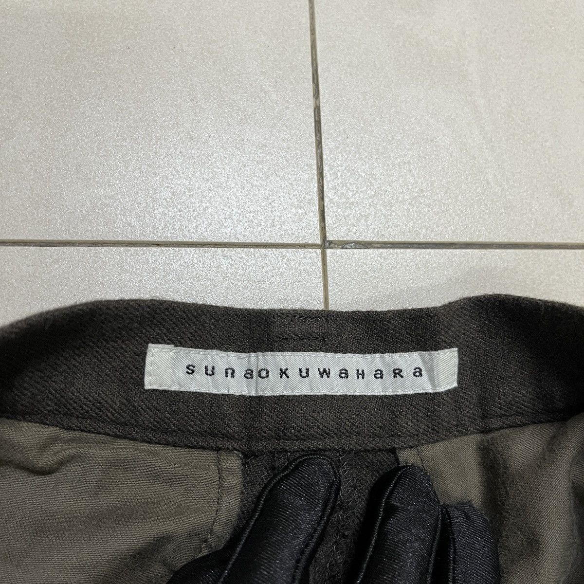 Issey Miyake × Ne-Net × Sunao Kuwahara Vintage Sunaokuwahara Balloon Wool Shorts Size 28" / US 6 / IT 42 - 8 Thumbnail