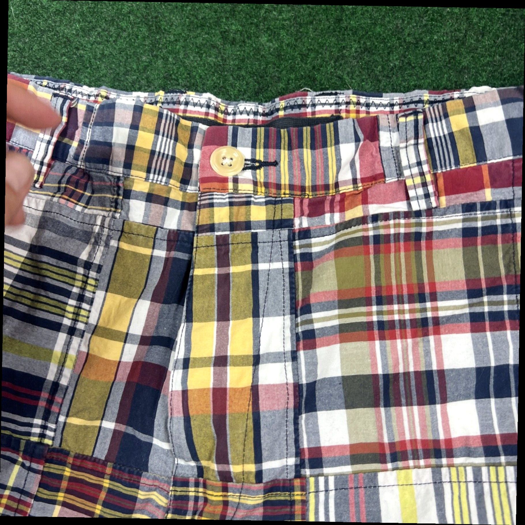 Nautica Nautica Clipper Shorts Mens 33 Relax Fit Multicolor Plaid Patchwork Cotton Size US 33 - 4 Thumbnail