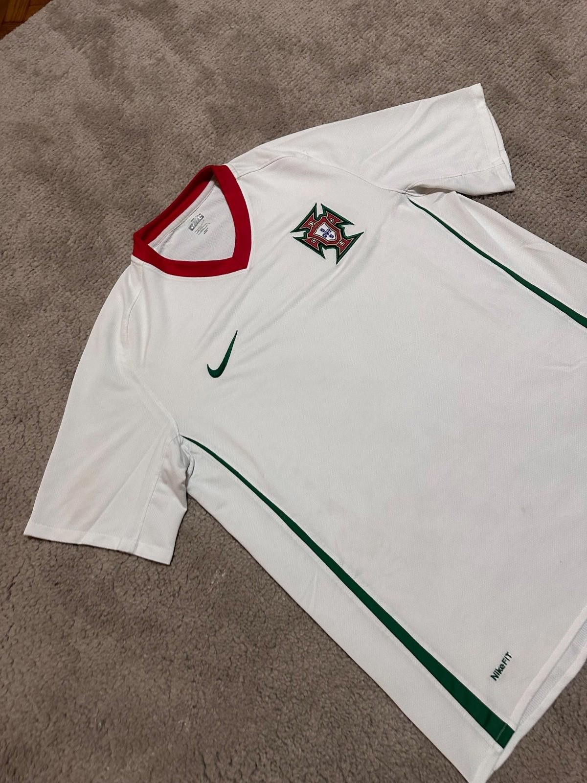 Nike Vintage Nike 2008-2009 Portugal National Team Soccer Jersey Size US L / EU 52-54 / 3 - 3 Thumbnail
