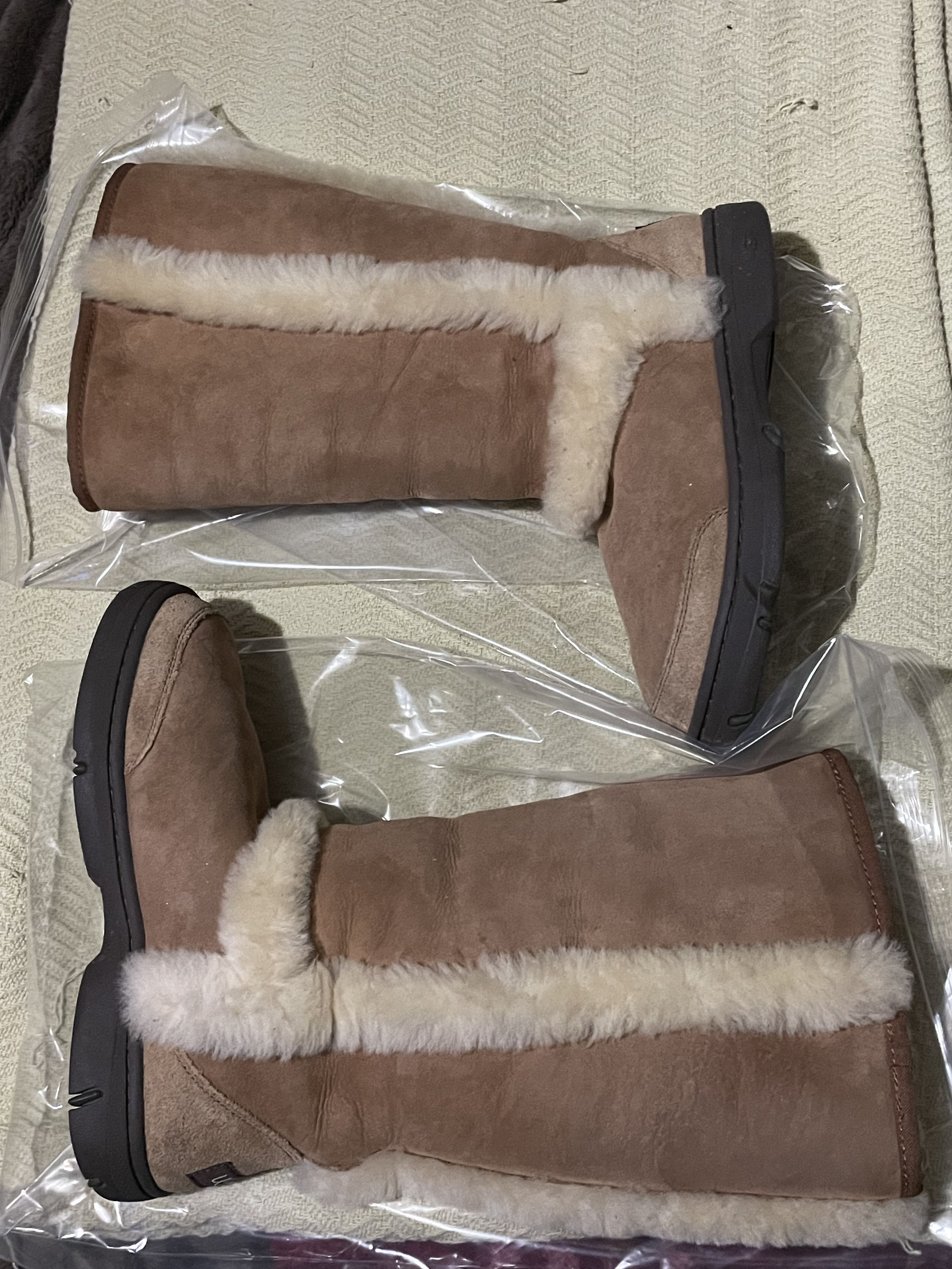 Ugg Sunburst Genuine Shearling Tall UGGS Boots (8) Size US 8 / IT 38 - 1 Thumbnail