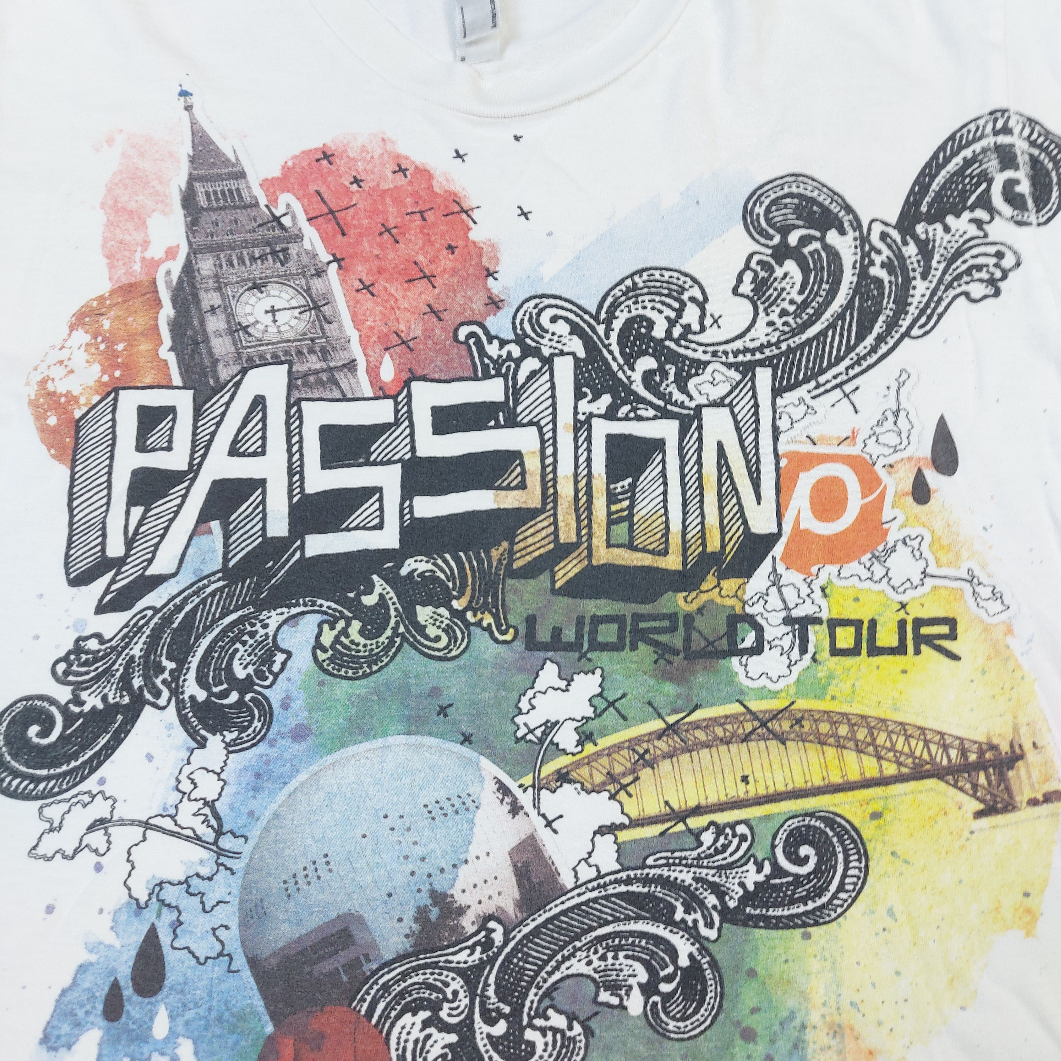 Band Tees Vintage Passion Worship Band World Tour Double-Sided TEE Size US S / EU 44-46 / 1 - 4 Thumbnail