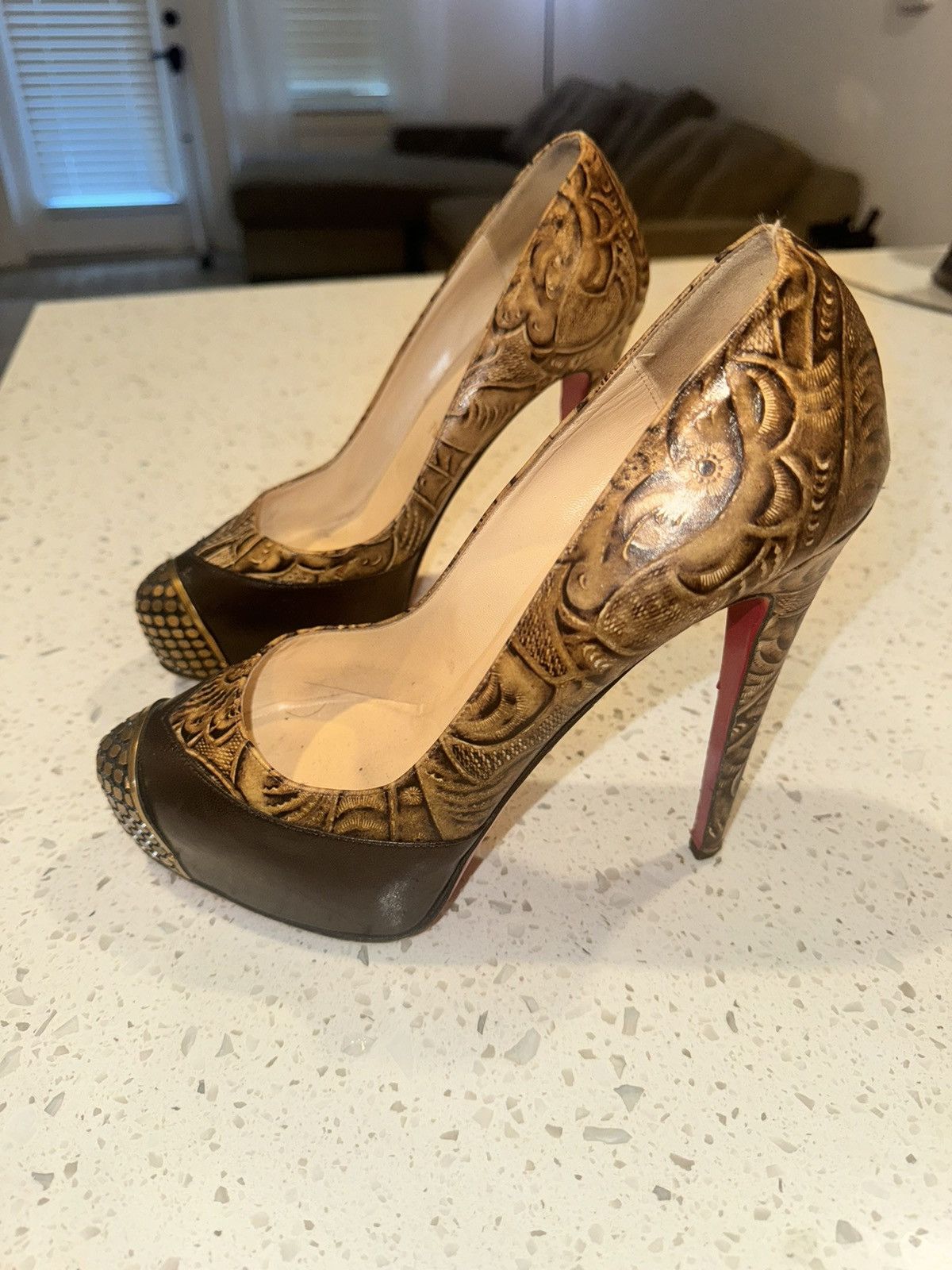 Christian Louboutin Luxurious Gold Embossed Platform Heels w/ Signature Red Sole Size US 7.5 / IT 37.5 - 2 Thumbnail