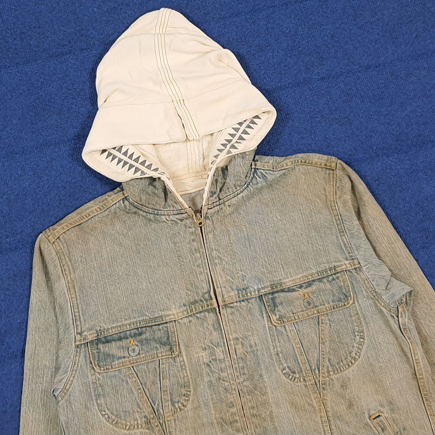 Vintage Vintage ROC STAR Light Wash Denim Hoodie Jacket C308N9 Size US L / EU 52-54 / 3 - 2 Thumbnail
