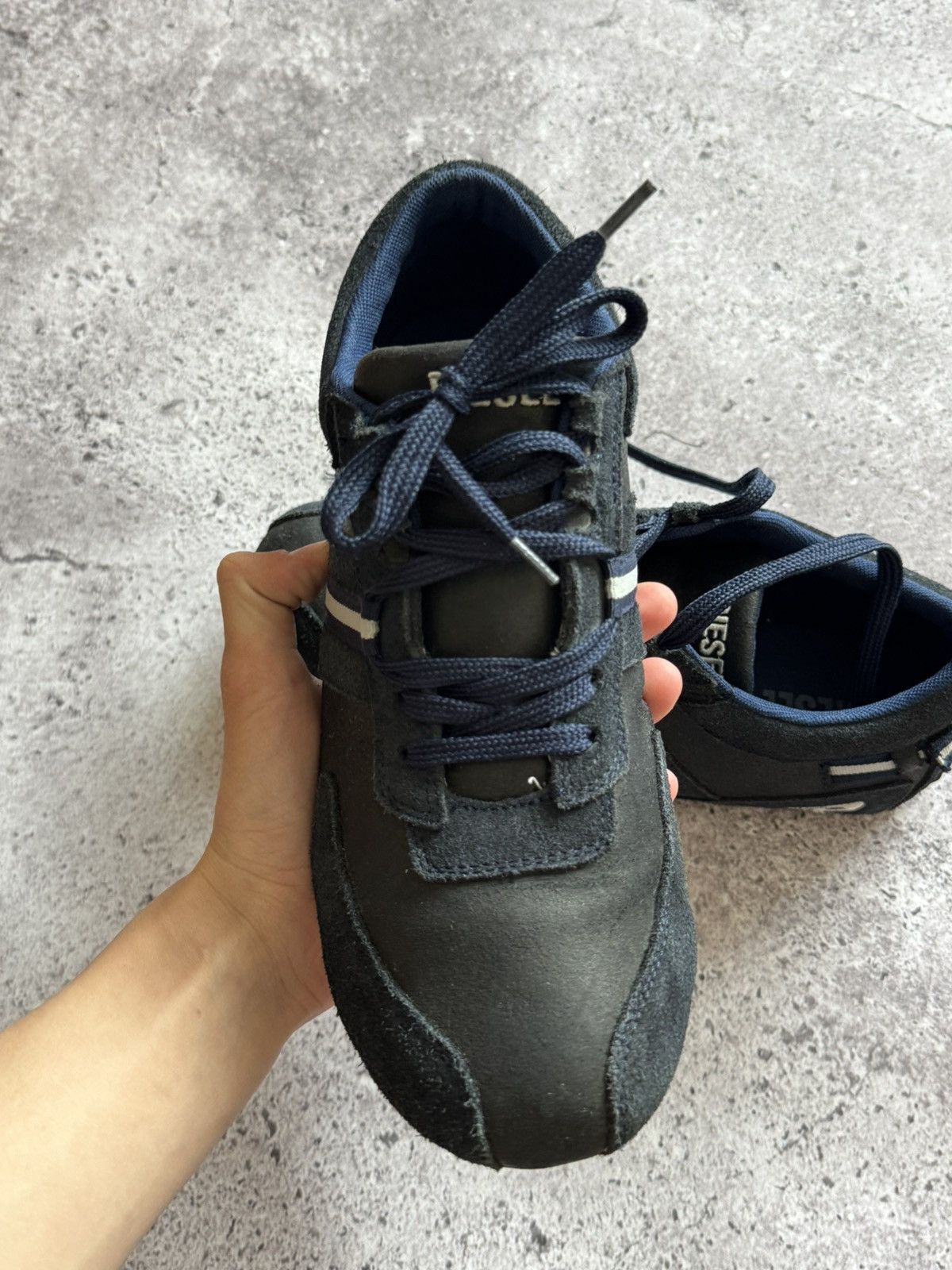 Diesel 🔥VINTAGE DIESEL Y2K HYPE LOW TOP SNEAKERS SUEDE Size US 8 / EU 41 - 10 Thumbnail