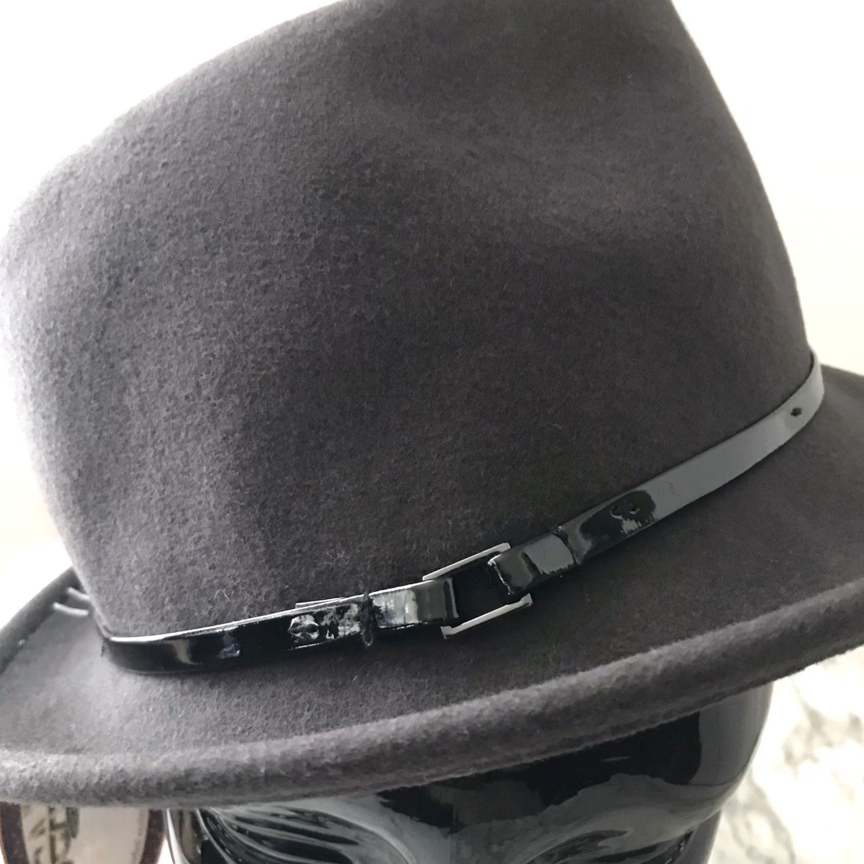 Vintage Scala Crushable Gray Wool Skinny Belt Strap Short Brim Fedora Hat Size 42" / US 20 - 3 Thumbnail