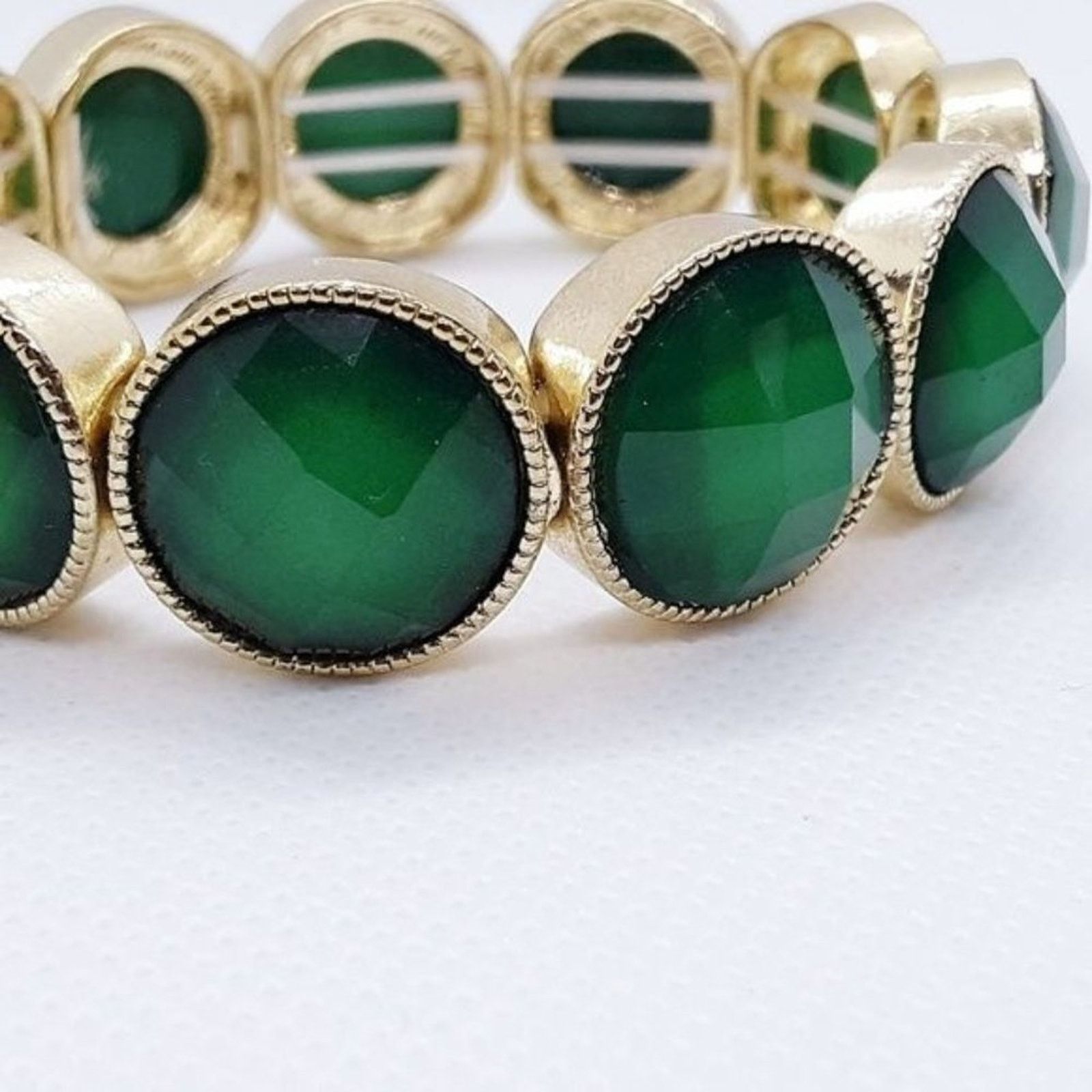 Anthropologie Anthropologie Bangle Bracelet Stretch NEW Emerald Green Size ONE SIZE - 1 Thumbnail