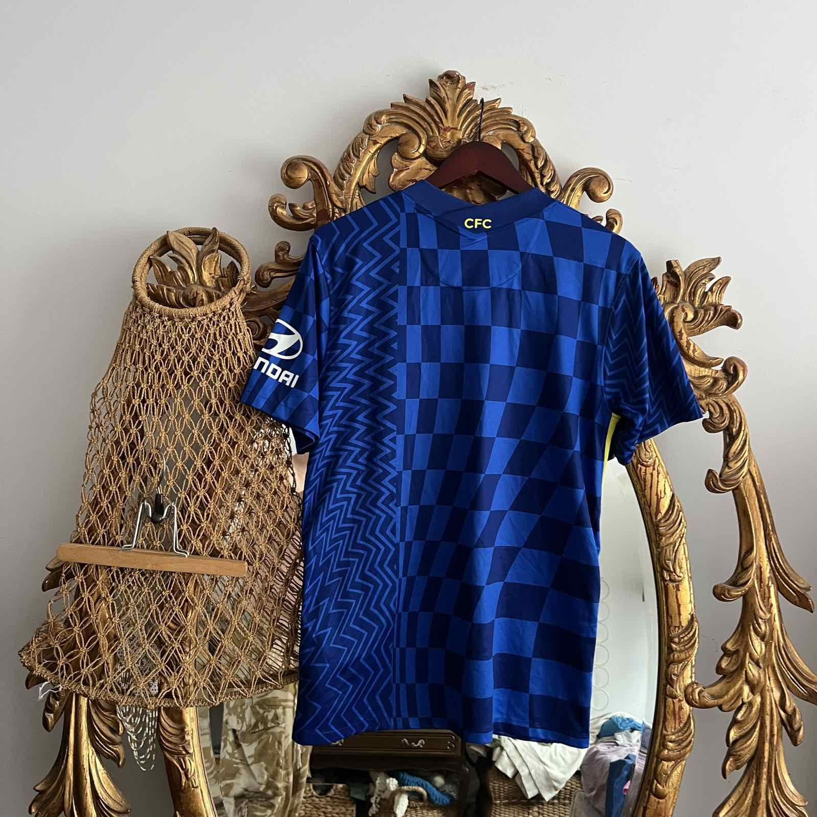 Nike Nike Chelsea 20/21 Home Soccer Kit Size Medium Size US M / EU 48-50 / 2 - 2 Thumbnail