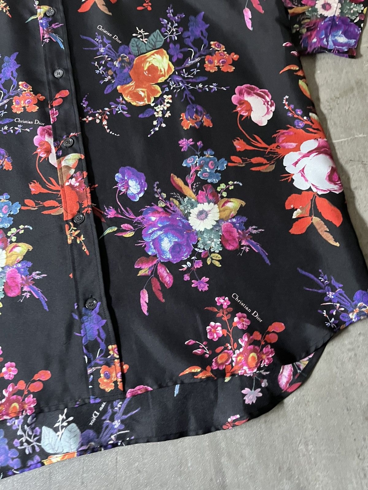 Dior × Kaws Dior x Kaws S/S 2019 silk shirt Bouquet De Fleurs print Size US M / EU 48-50 / 2 - 7 Thumbnail