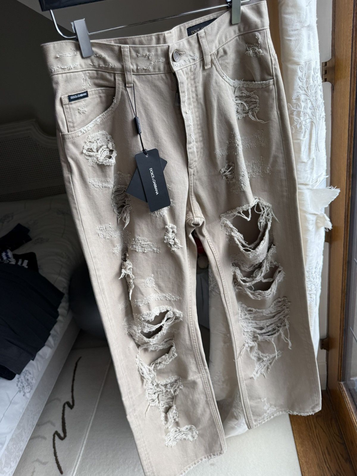 Dolce & Gabbana Dolce & Gabbana D&G destroyed ripped khaki baggy jeans pants Size US 30 / EU 46 - 19 Thumbnail