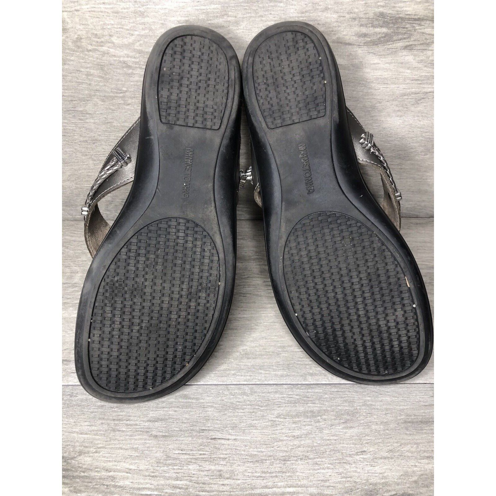 Minnetonka Minnetonka Pewter Silver Silverthorne Filp Flop Thong Sandal Size US 10 / IT 40 - 7 Thumbnail
